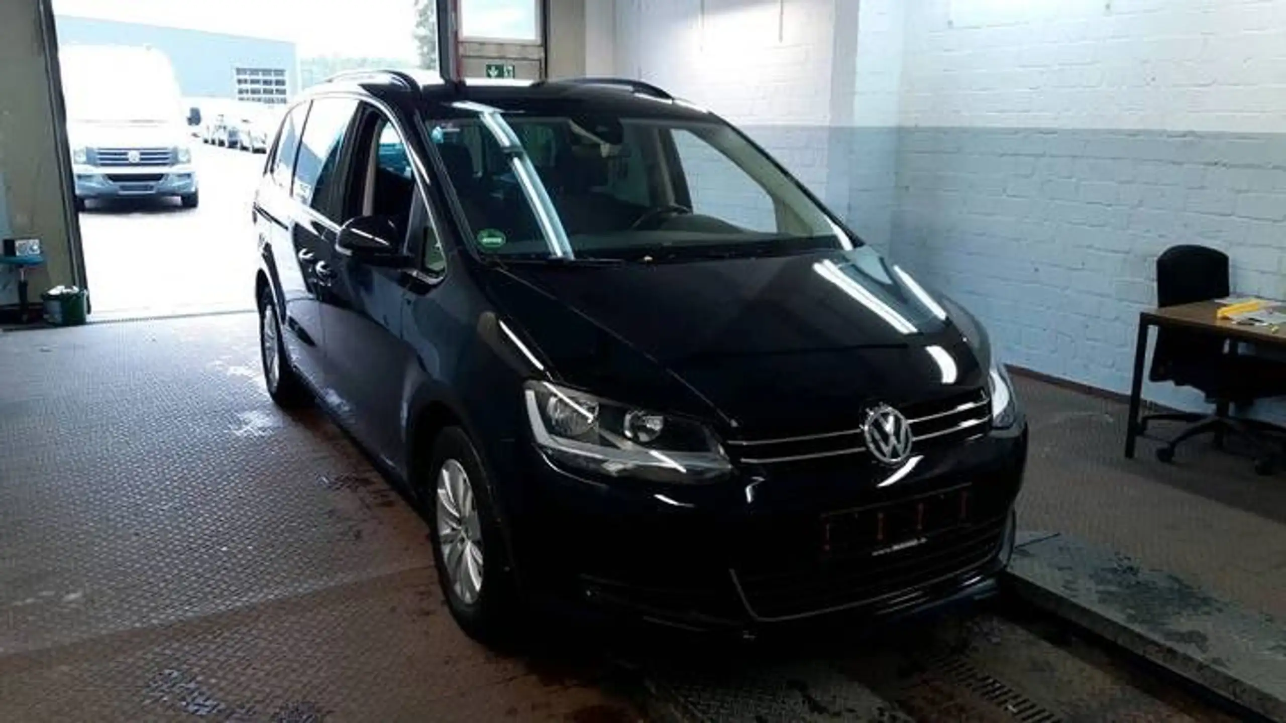 Volkswagen - Sharan