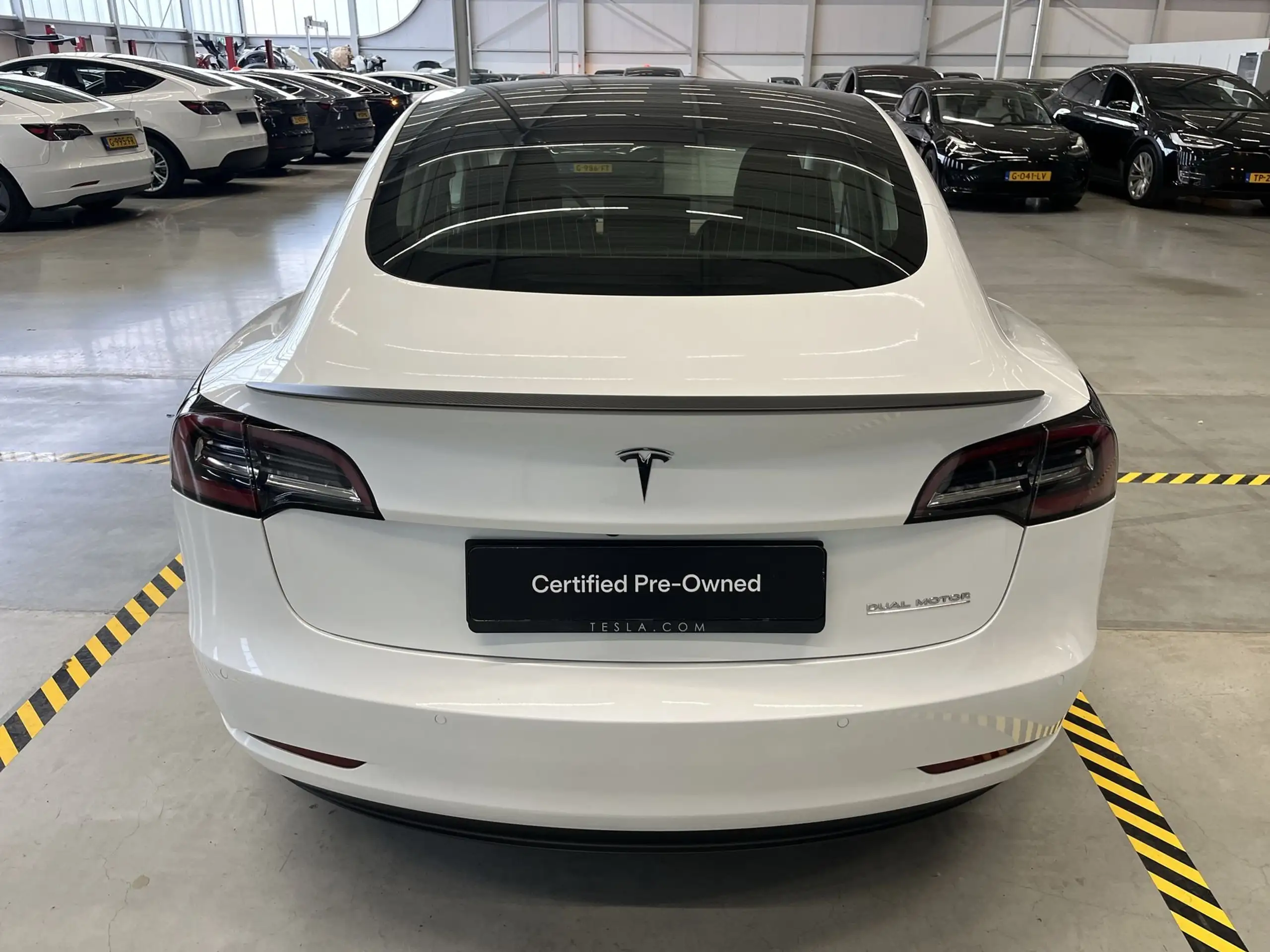 Tesla - Model 3