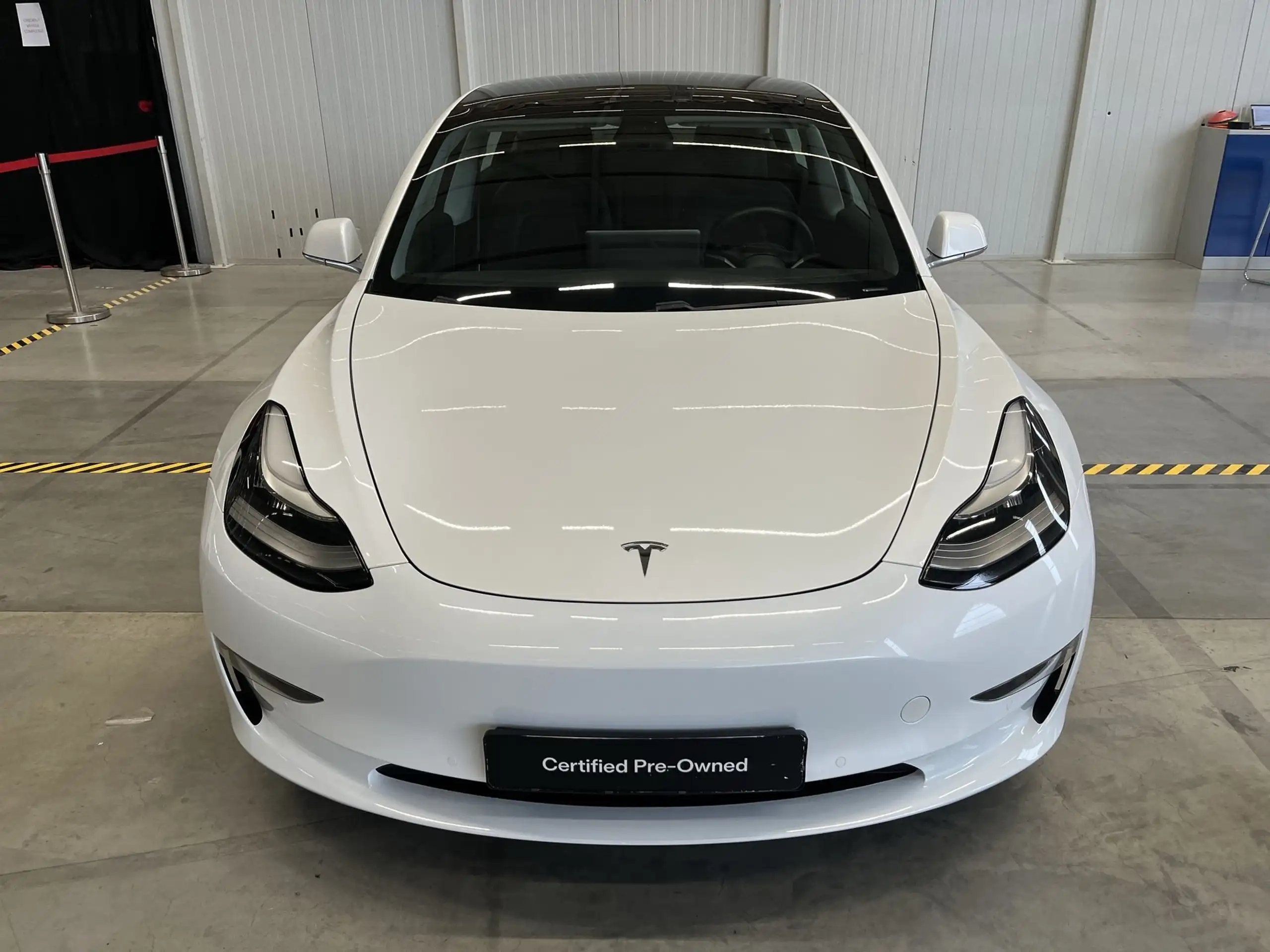 Tesla - Model 3