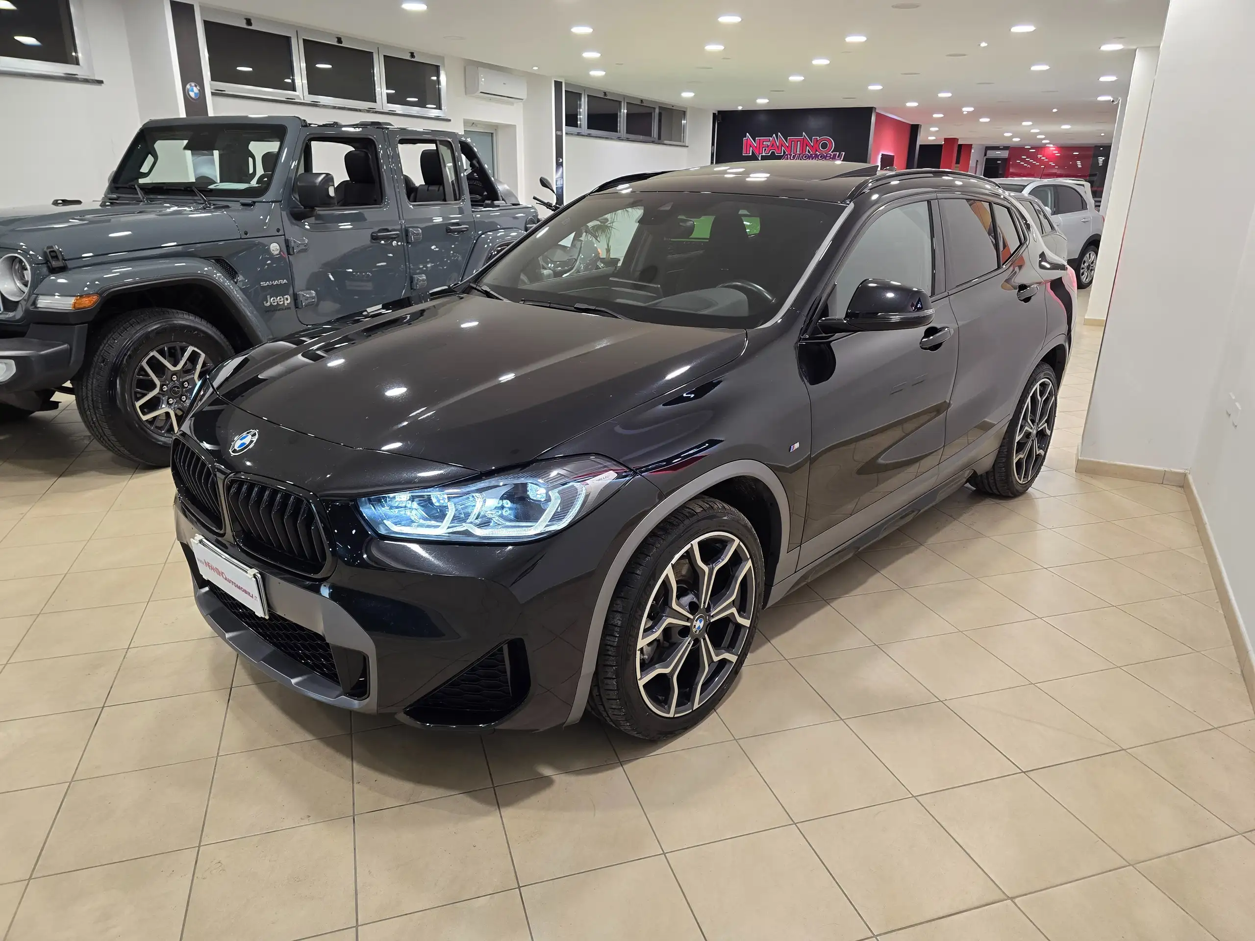 BMW - X2