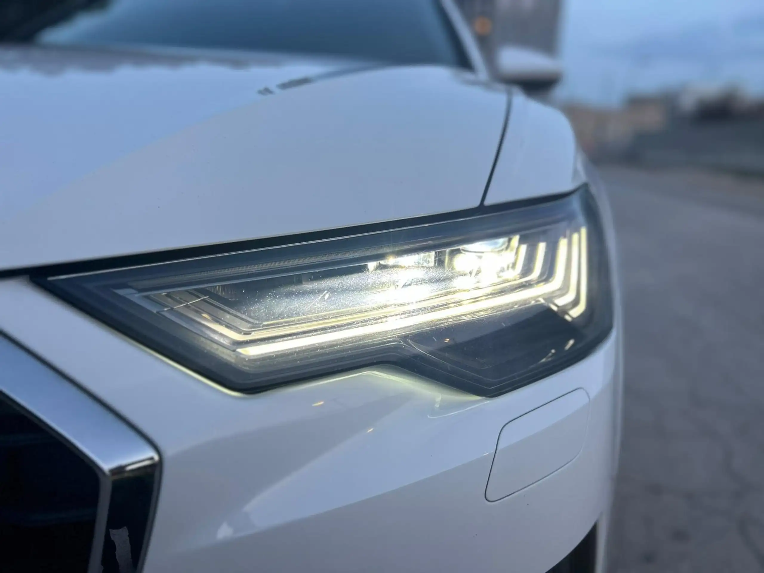 Audi - A6