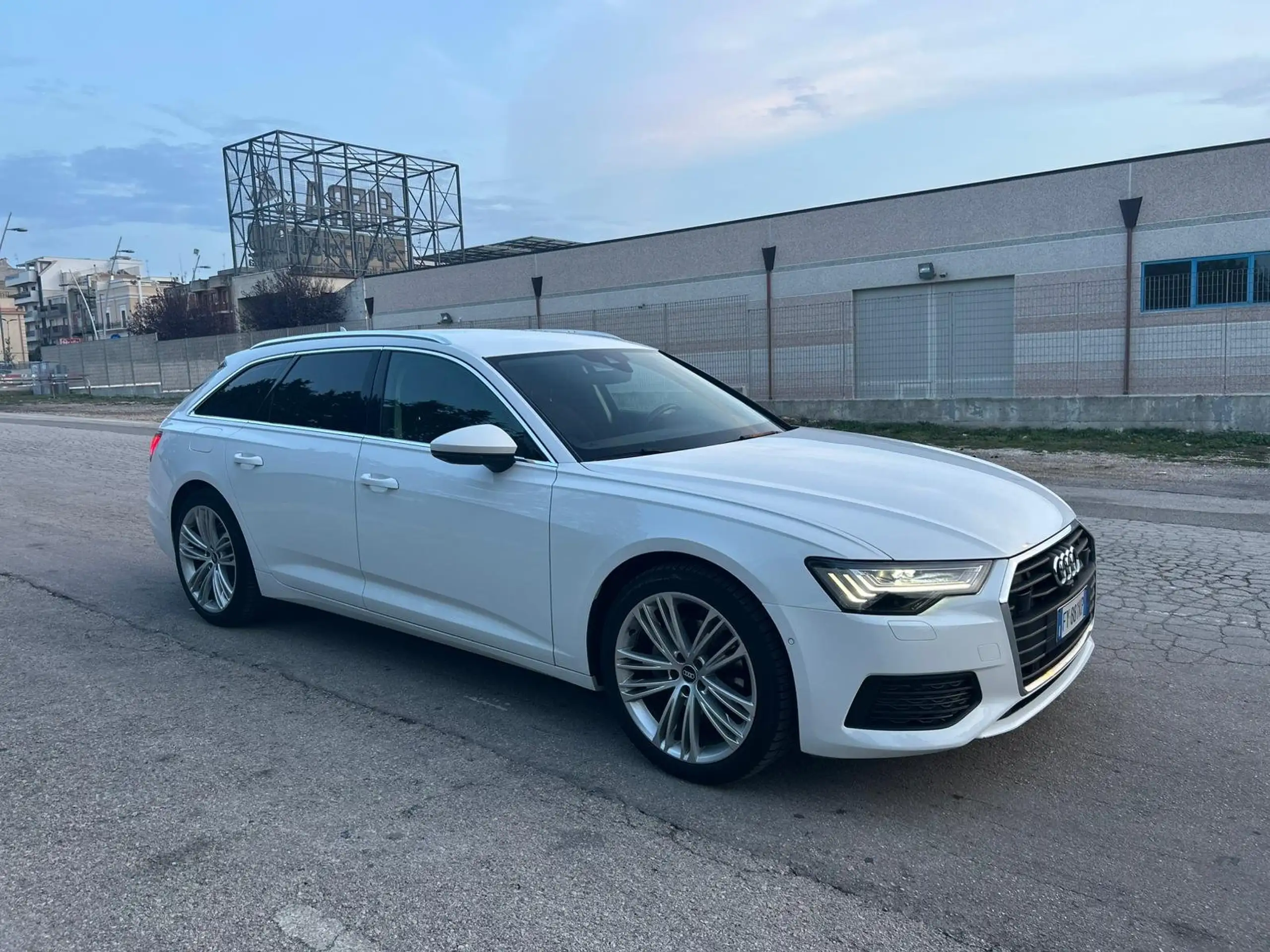 Audi - A6