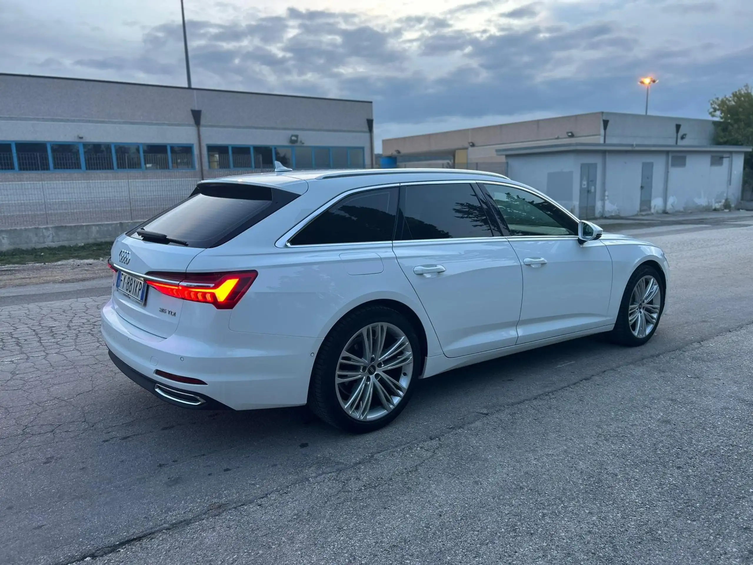 Audi - A6