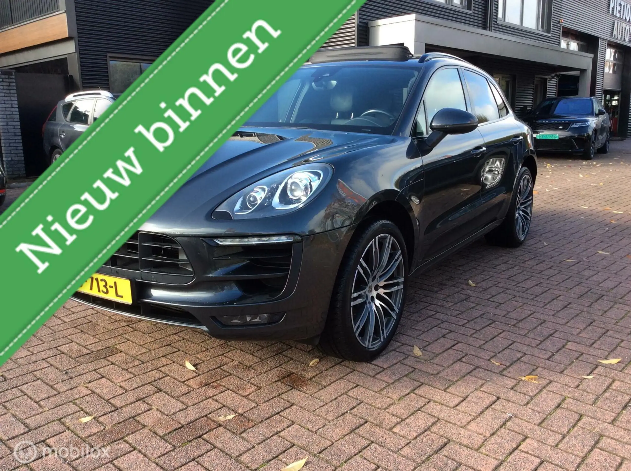 Porsche Macan 2016