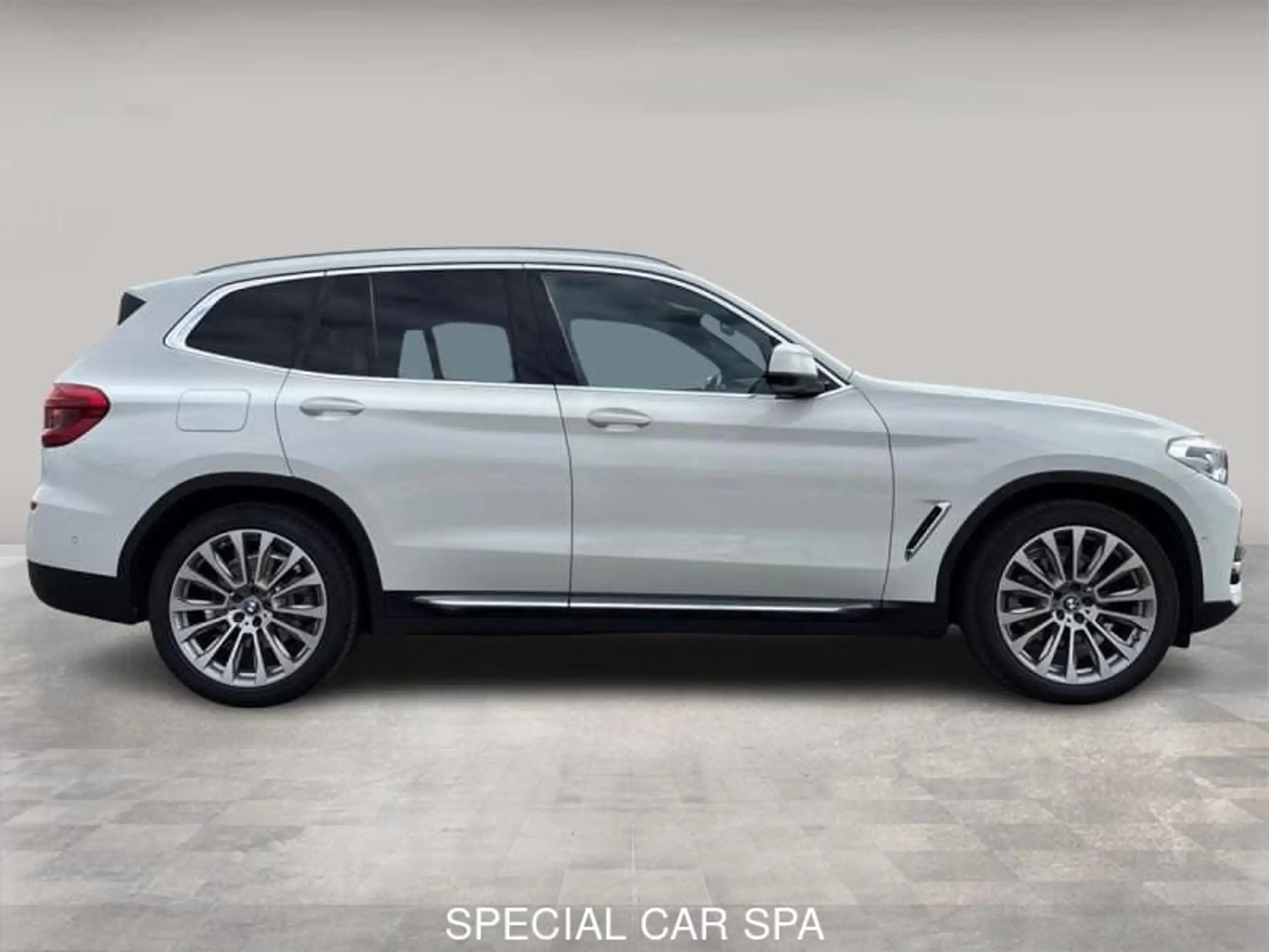 BMW - X3