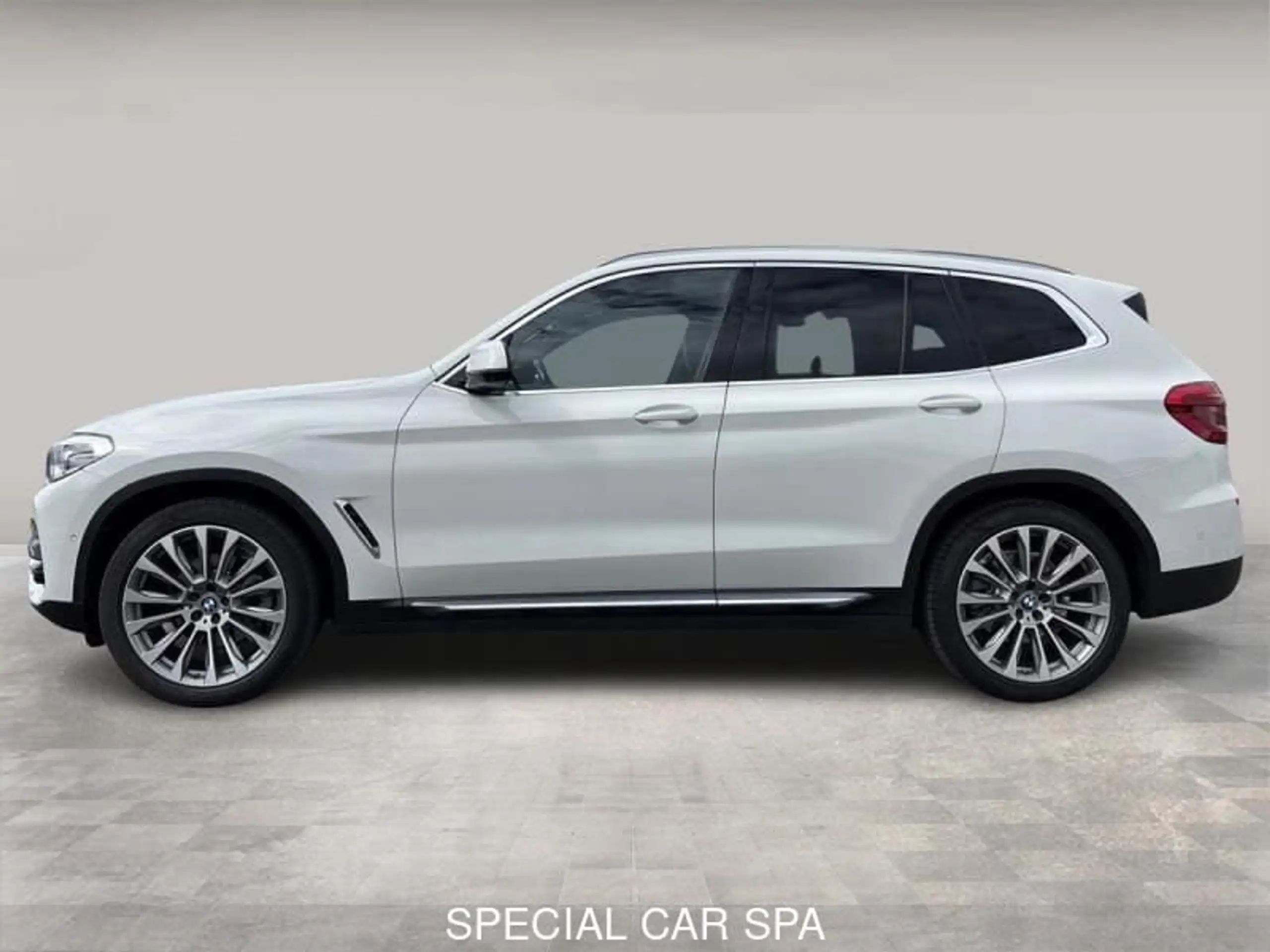 BMW - X3