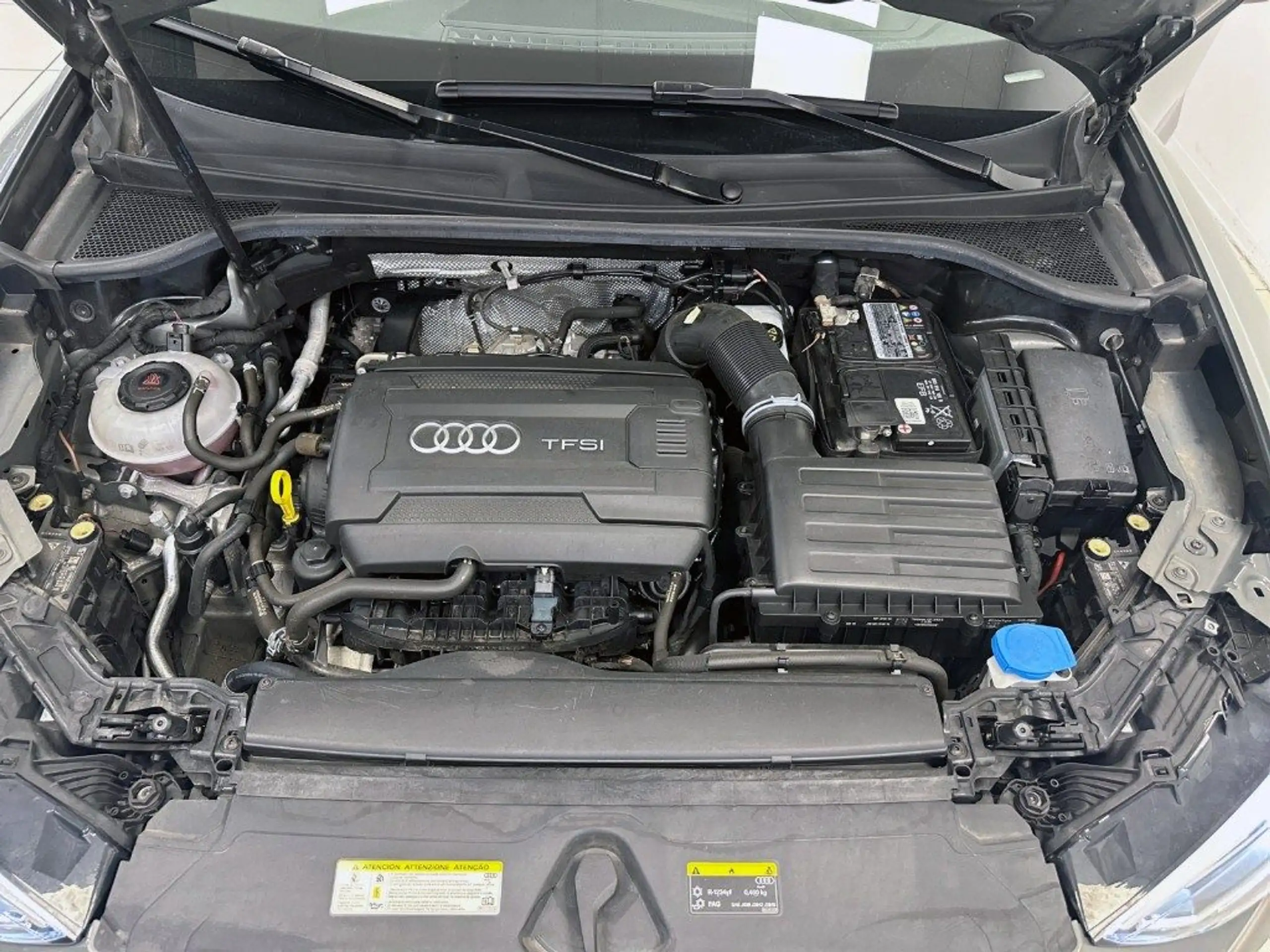 Audi - Q3