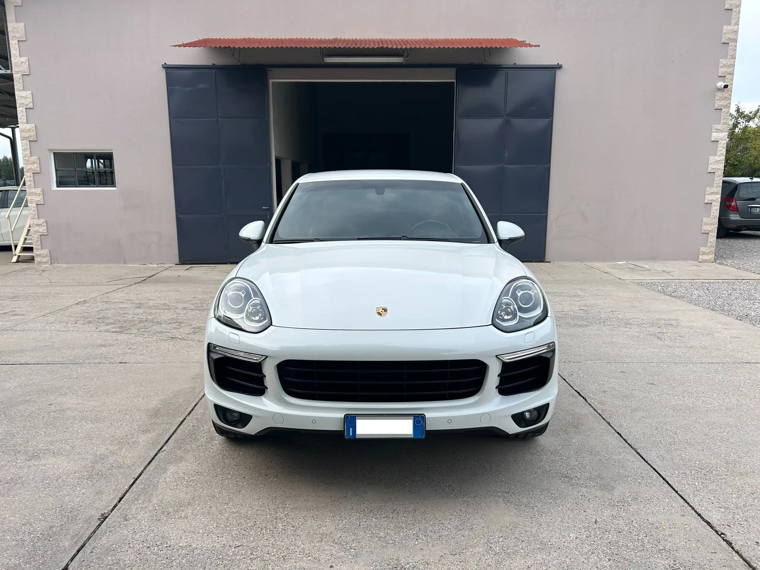 Porsche - Cayenne