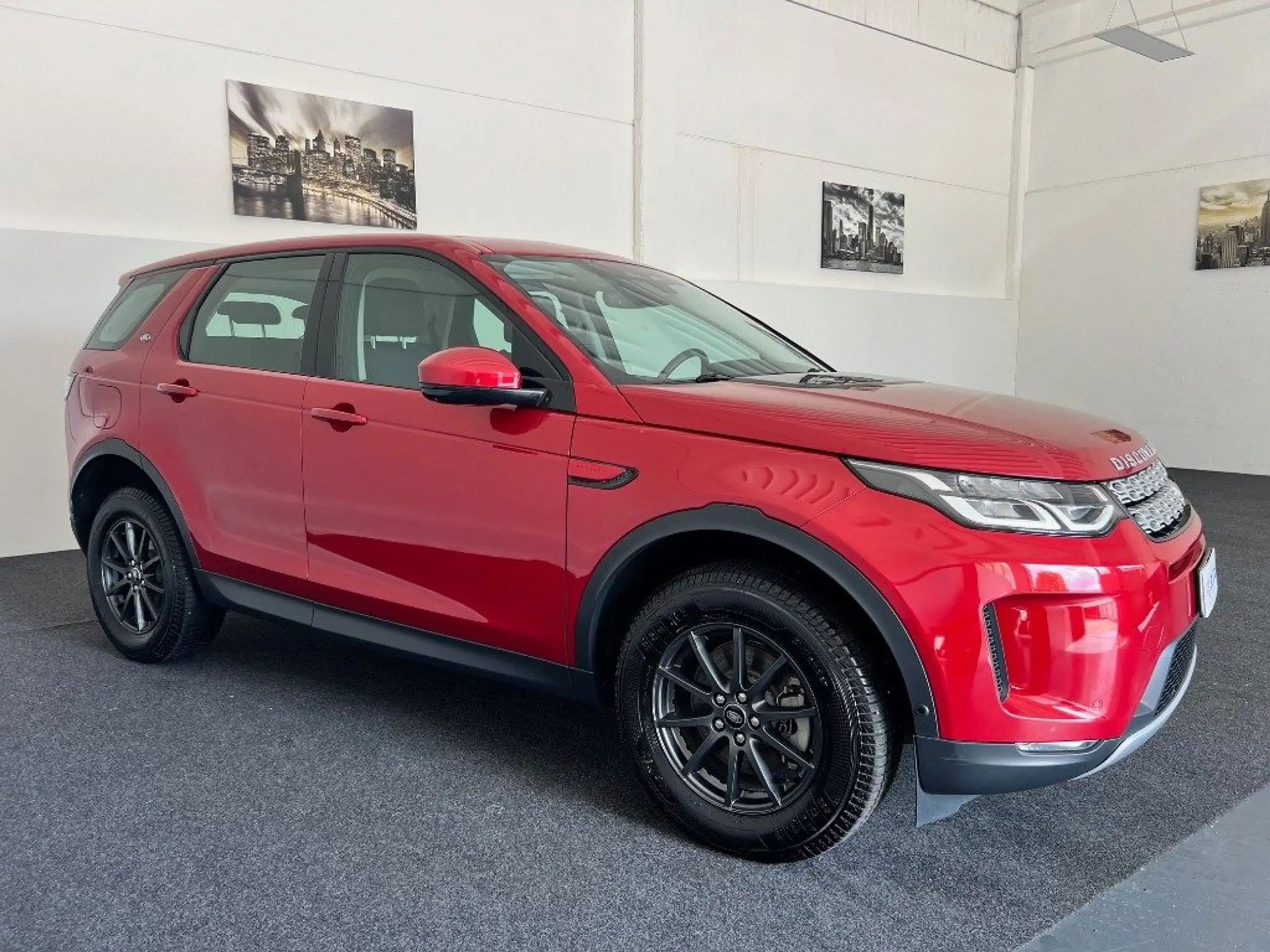 Land Rover - Discovery Sport