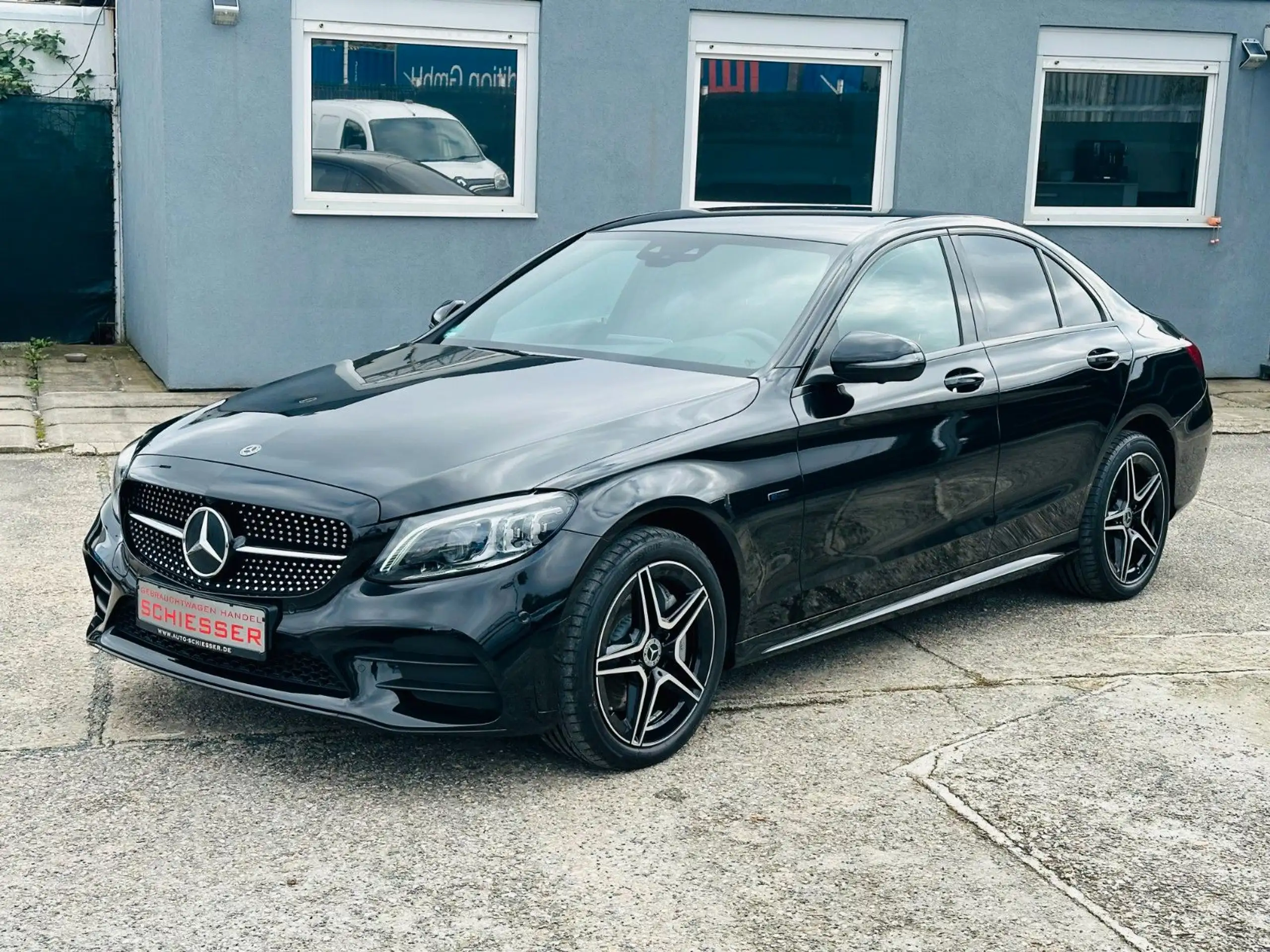 Mercedes-Benz - C 300