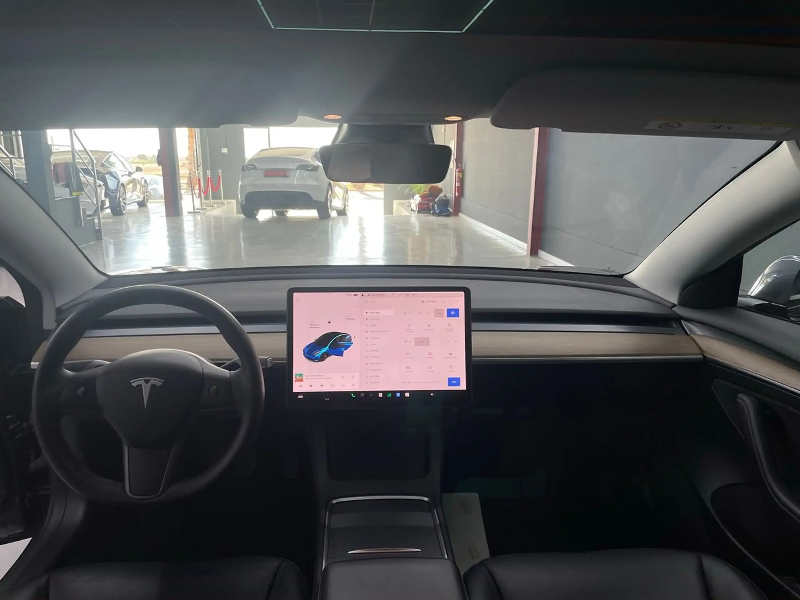 Tesla - Model 3