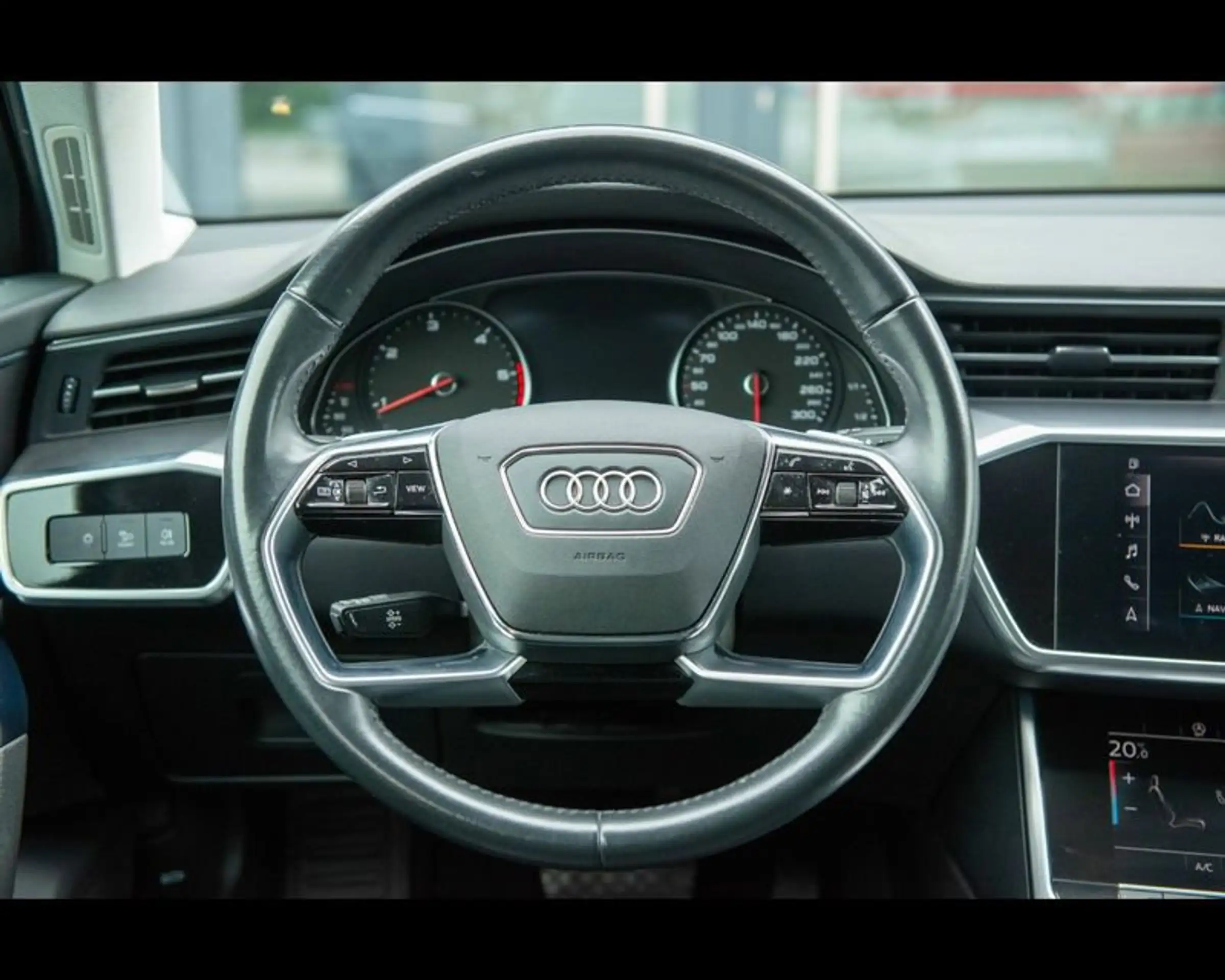 Audi - A6