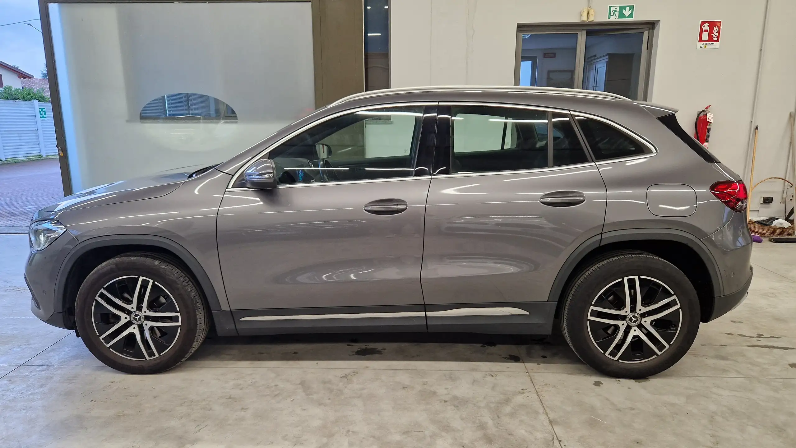 Mercedes-Benz - GLA 200