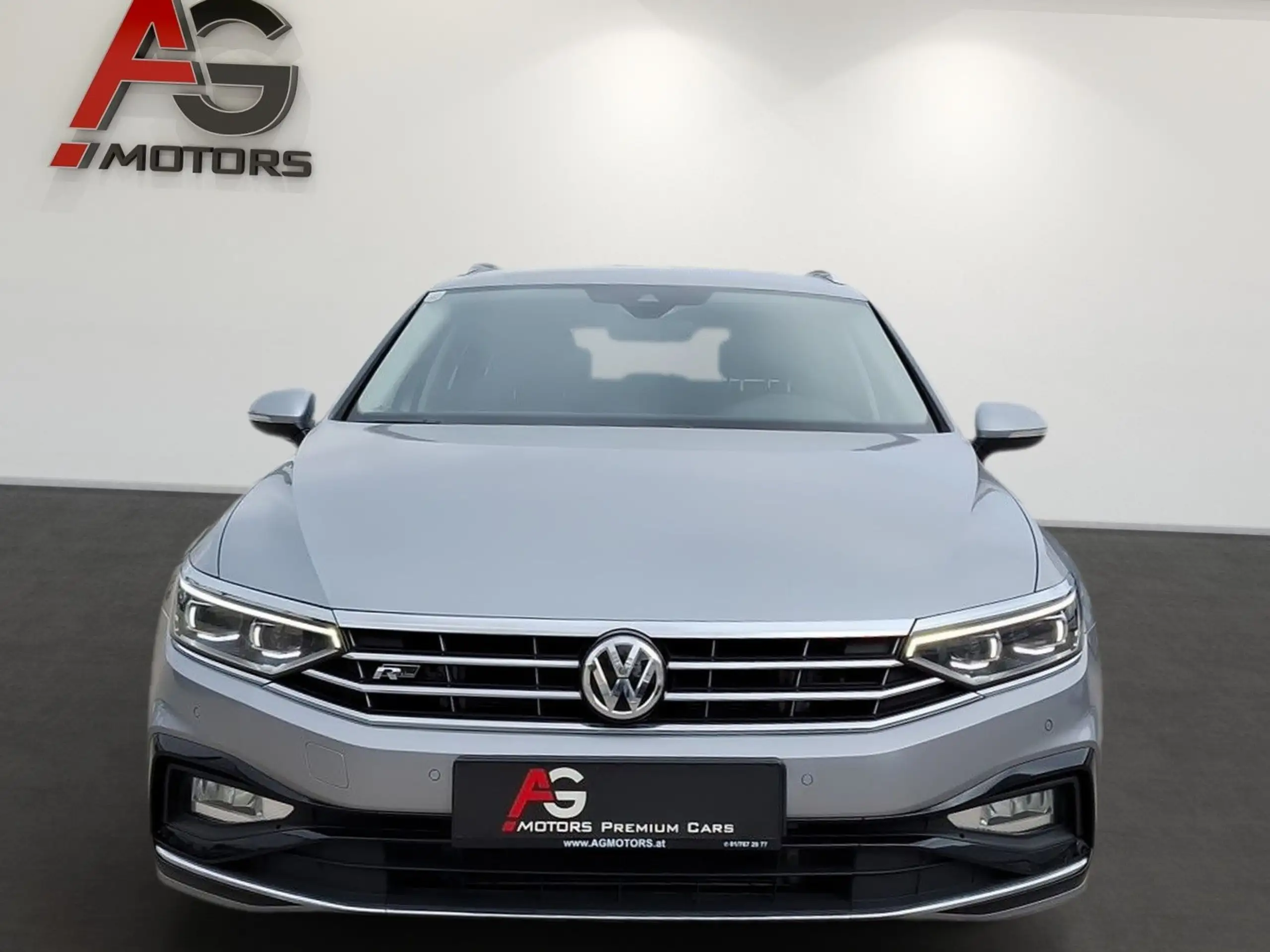 Volkswagen - Passat Variant