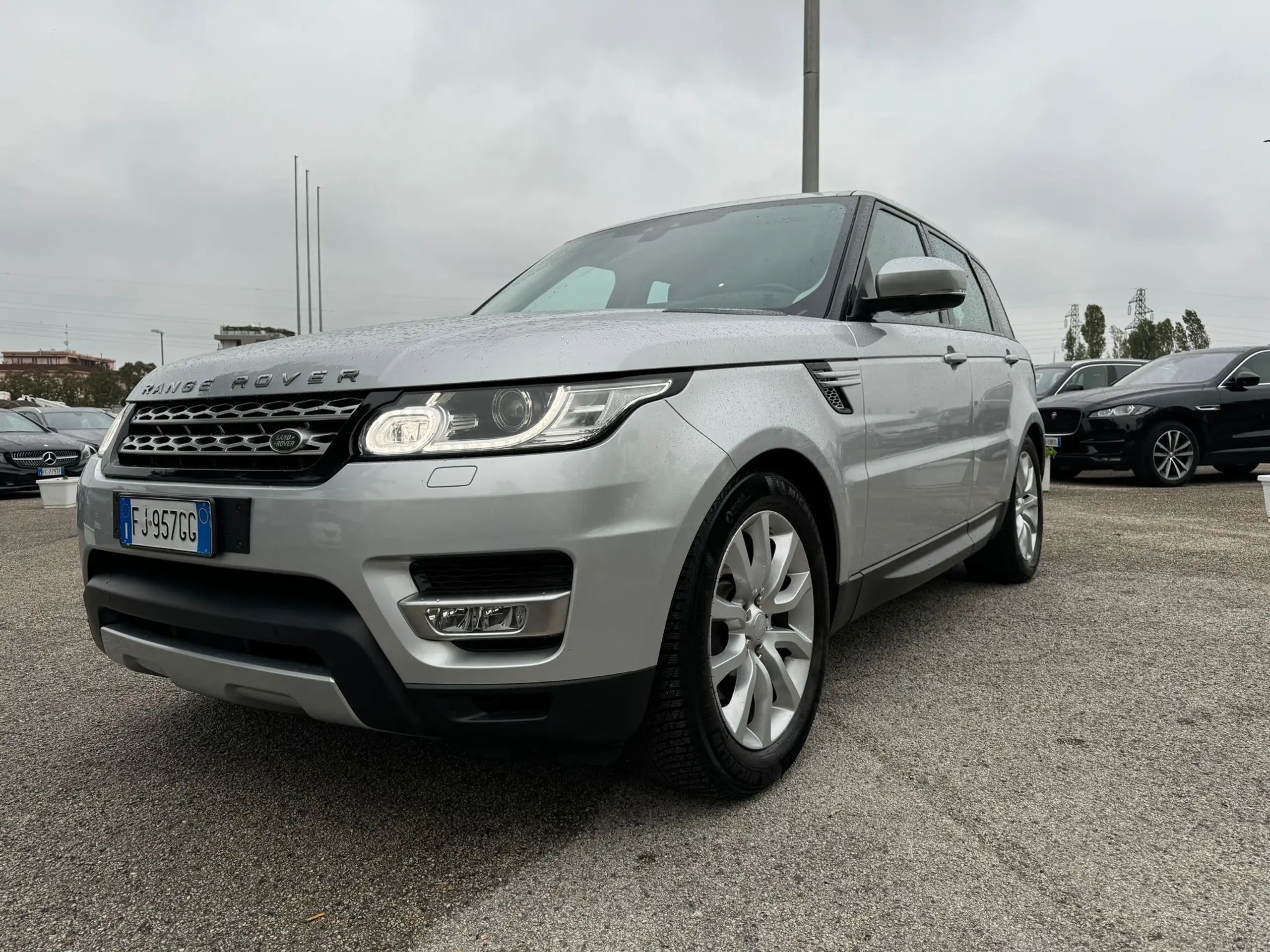 Land Rover - Range Rover Sport