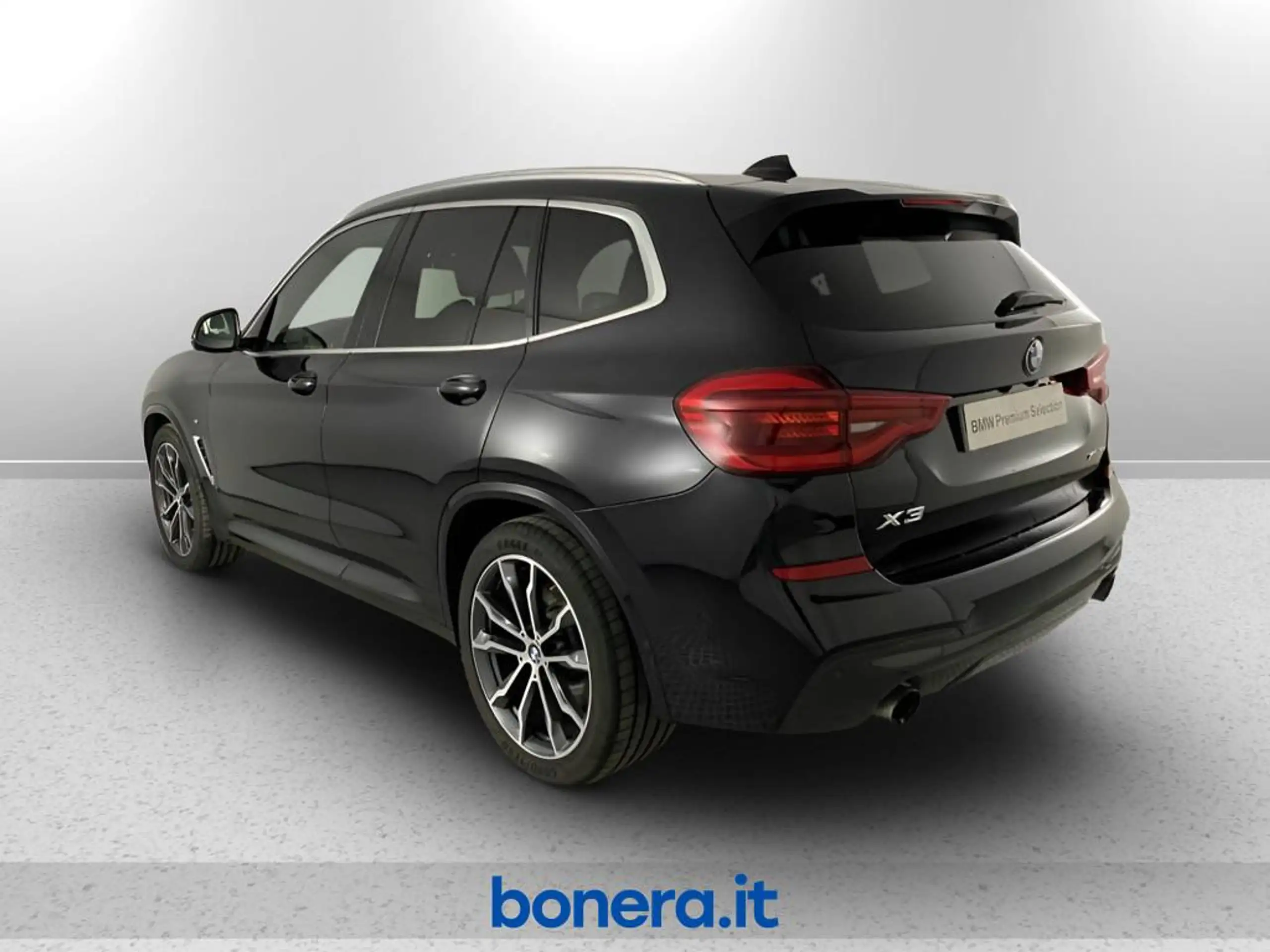 BMW - X3