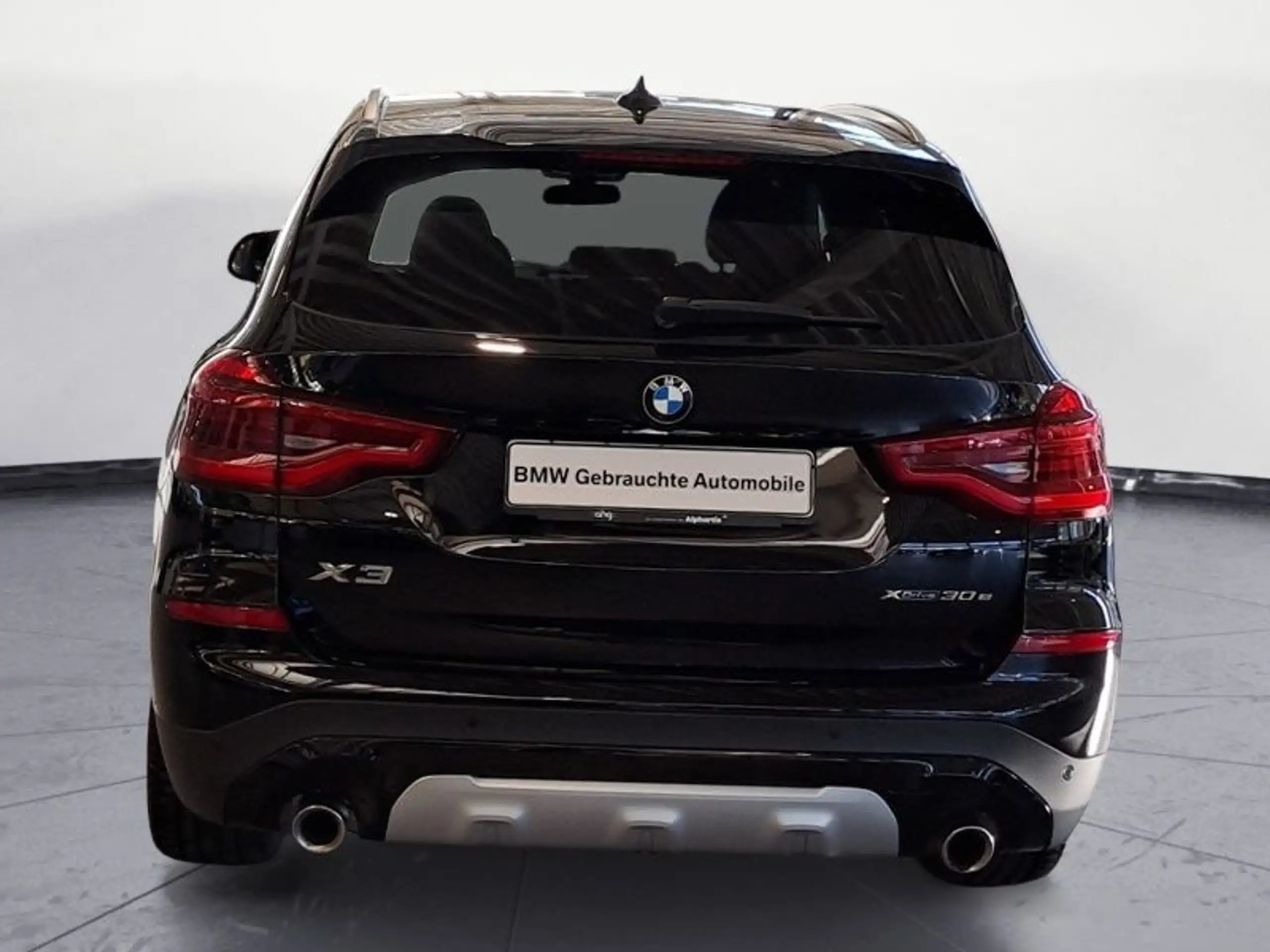 BMW - X3