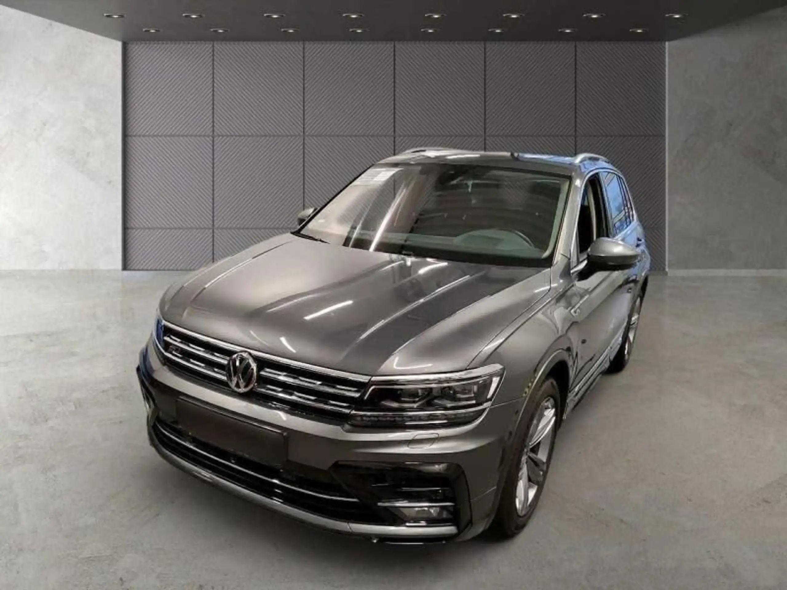 Volkswagen - Tiguan