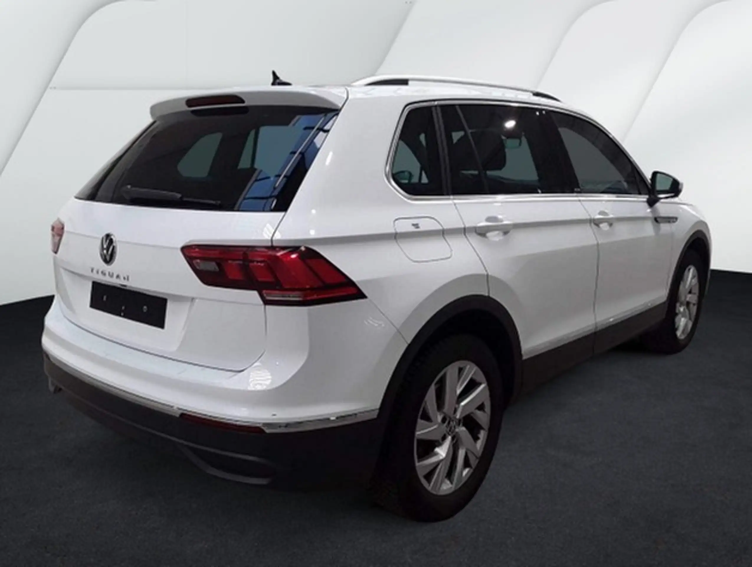 Volkswagen - Tiguan