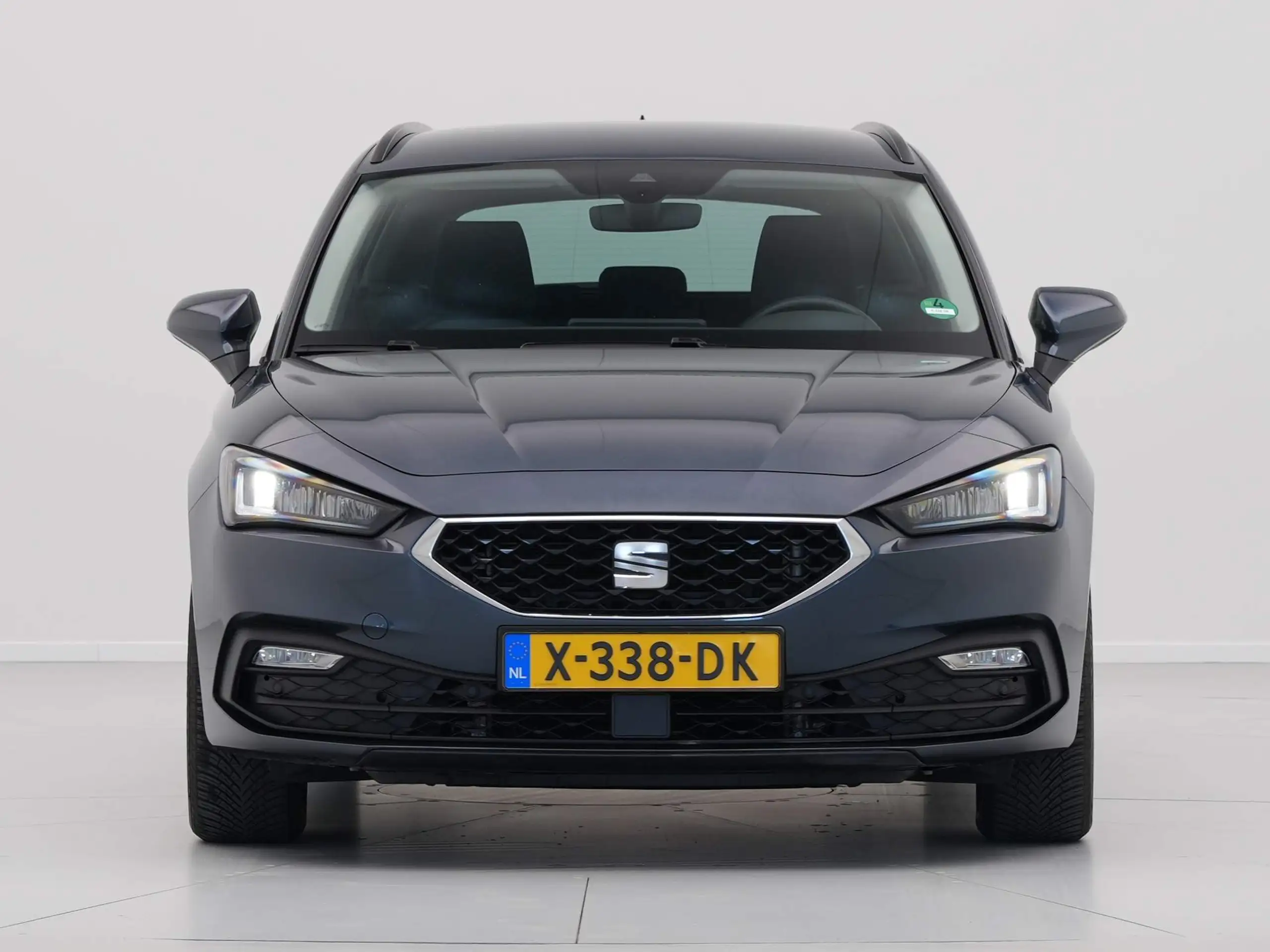 SEAT - Leon