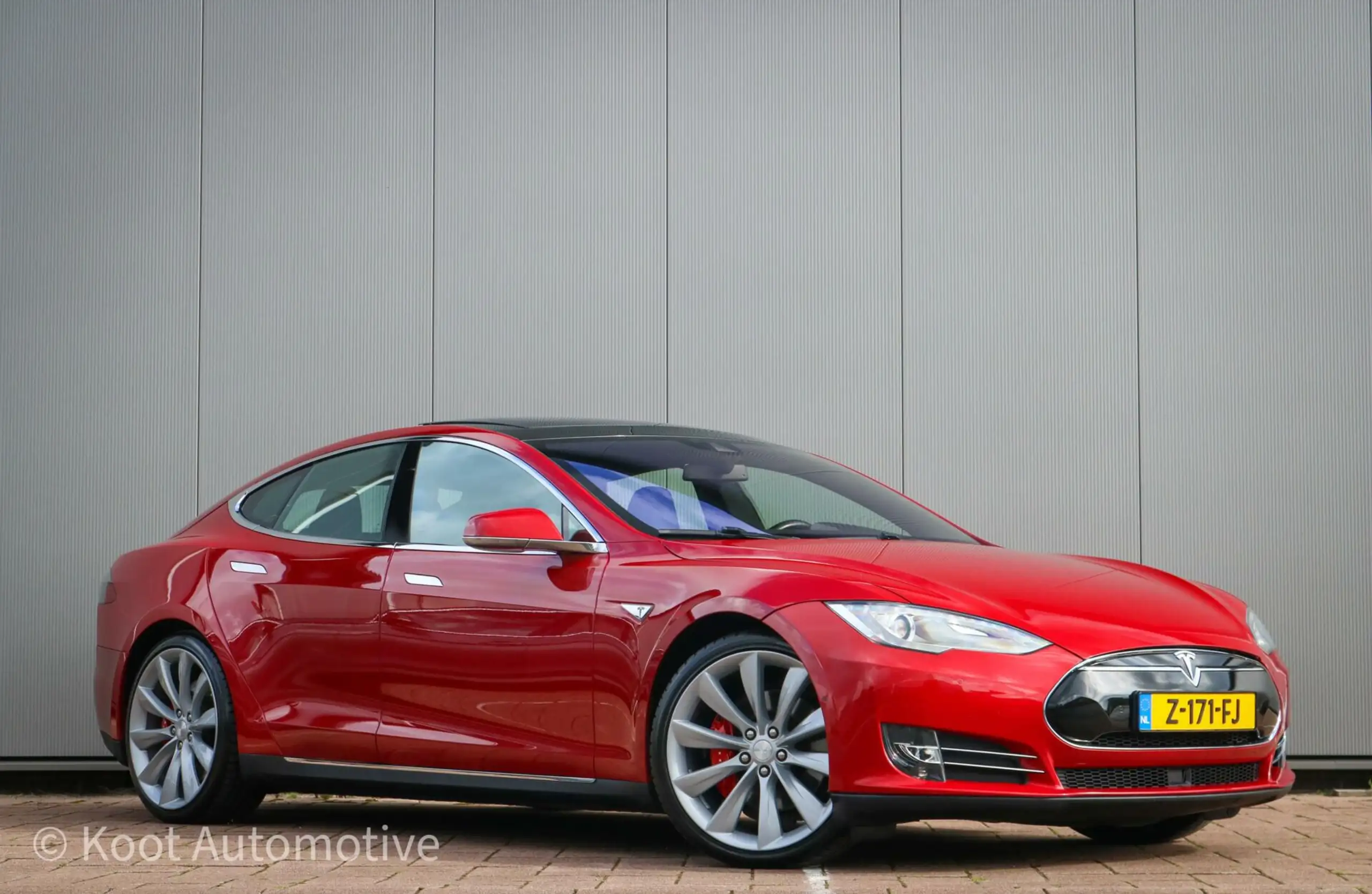 Tesla - Model S