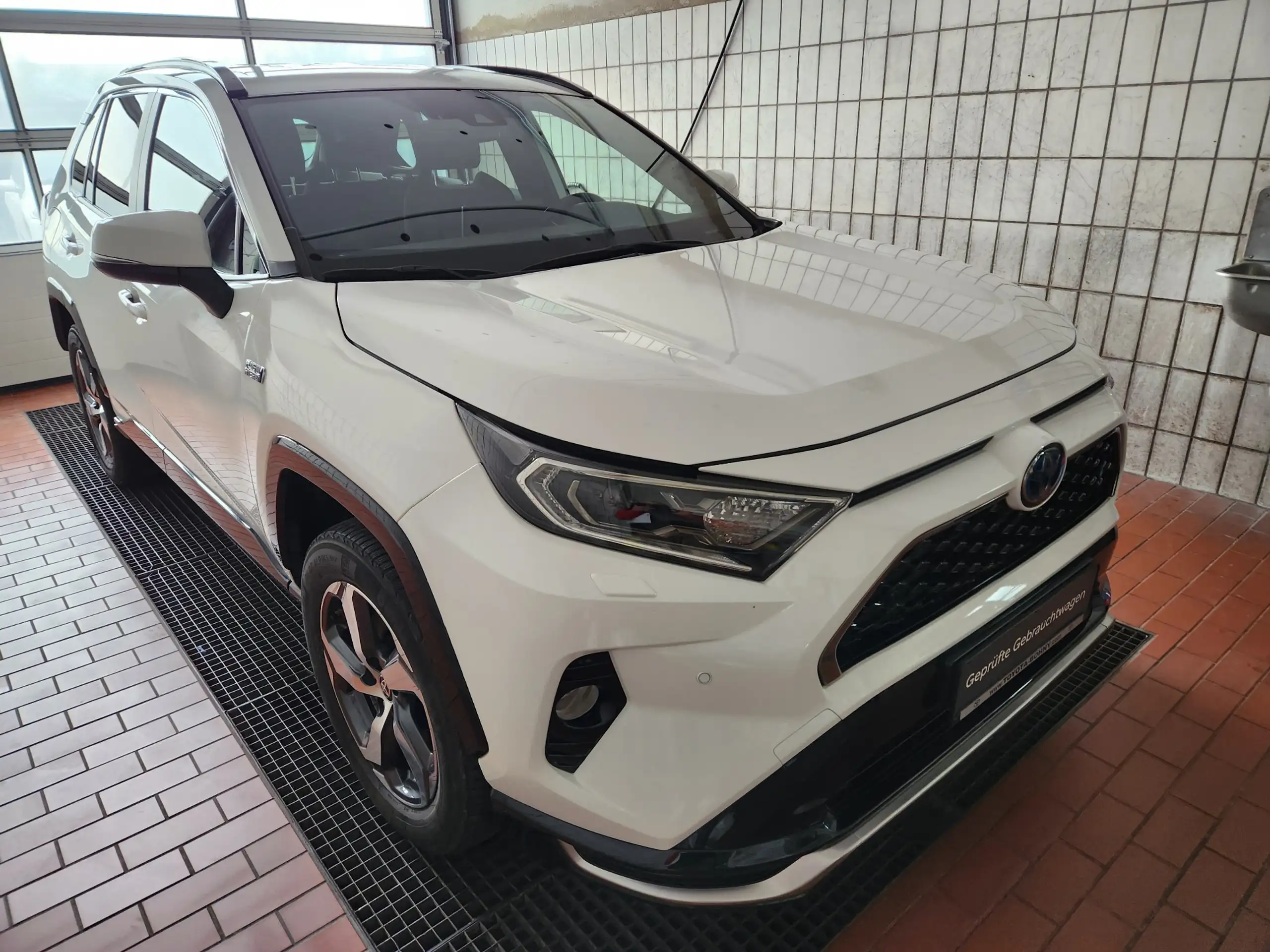 Toyota - RAV 4