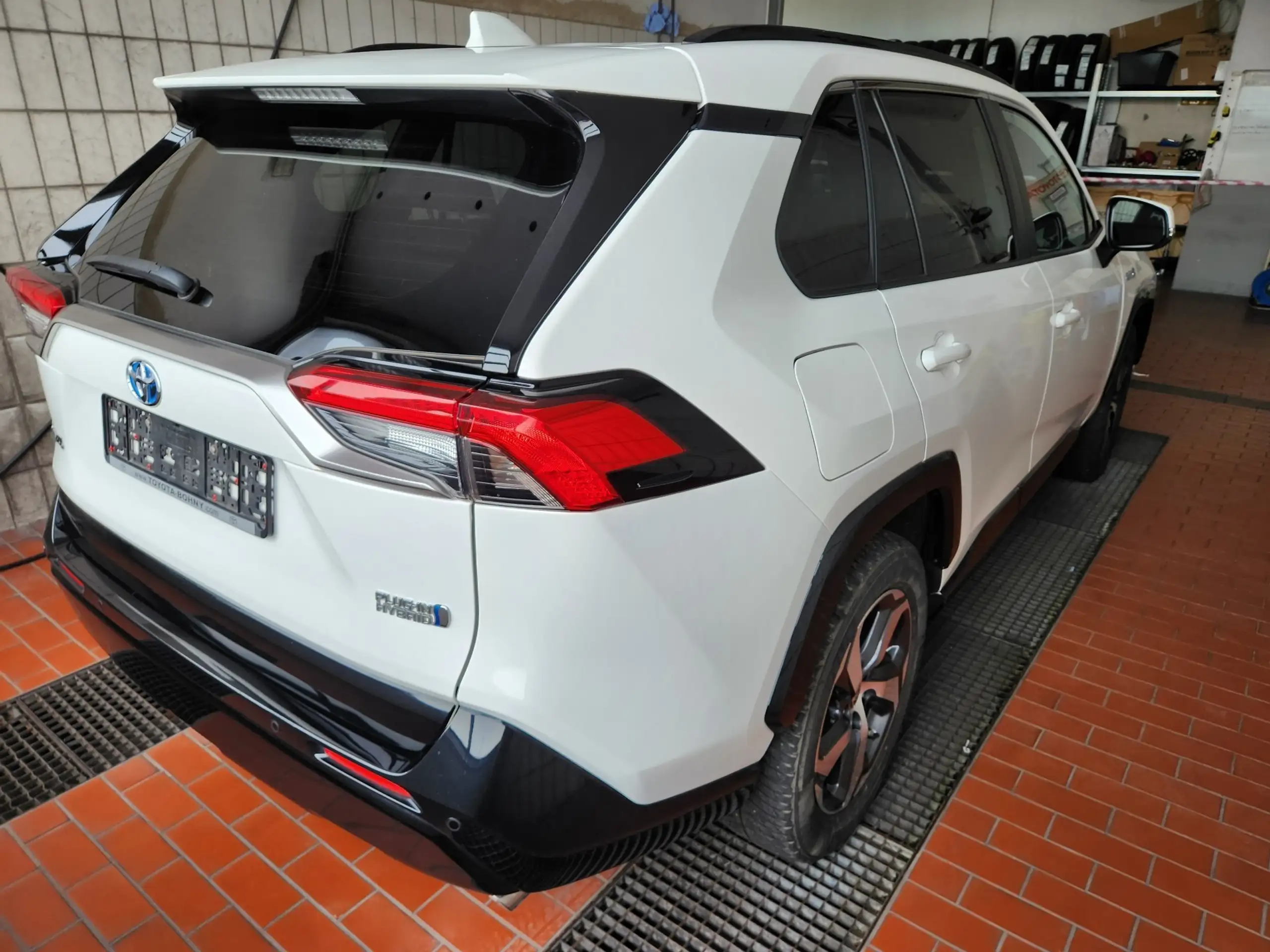 Toyota - RAV 4