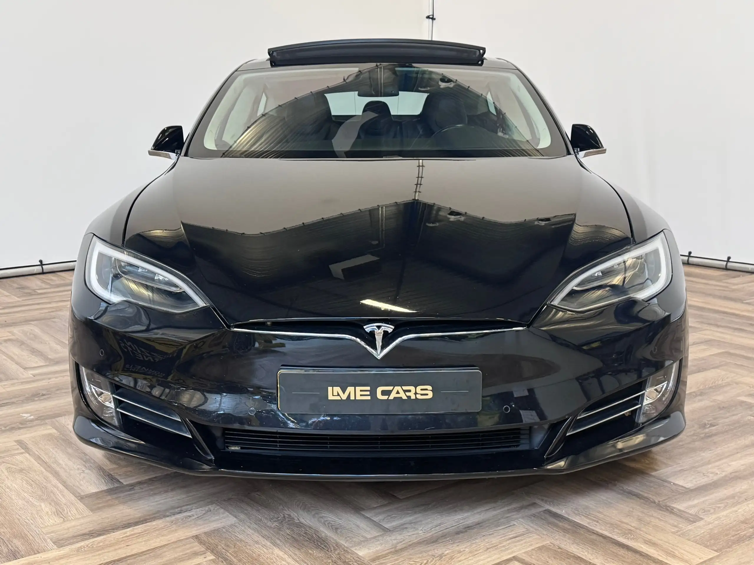 Tesla - Model S