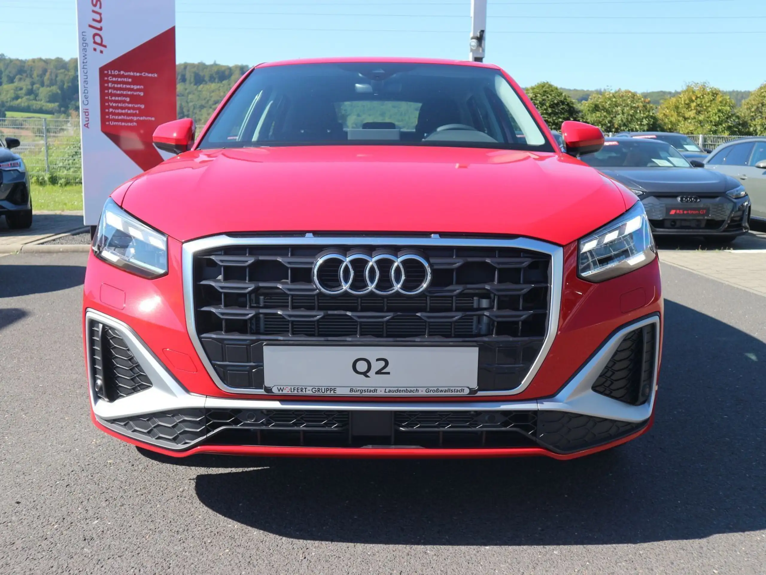 Audi - Q2