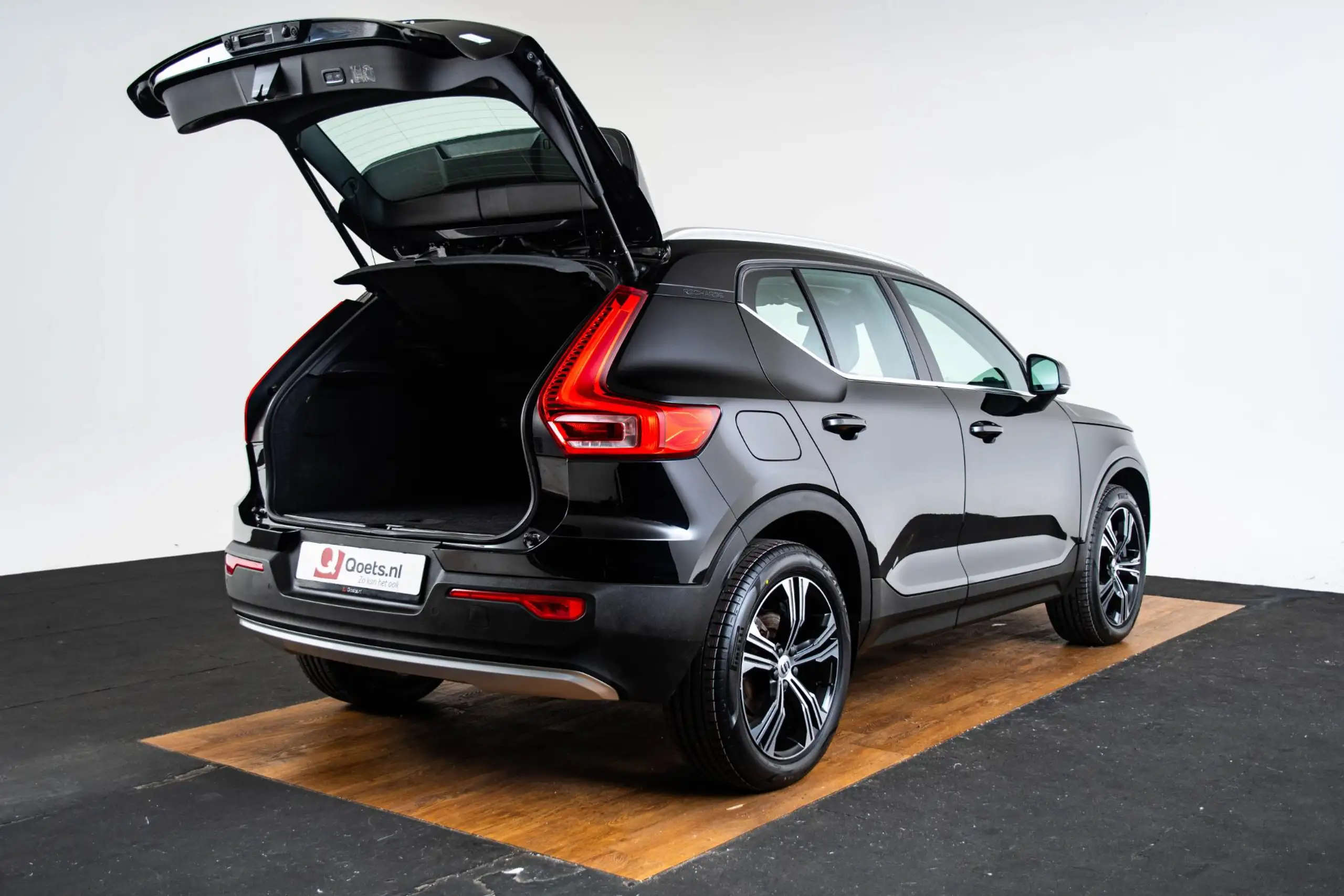 Volvo - XC40