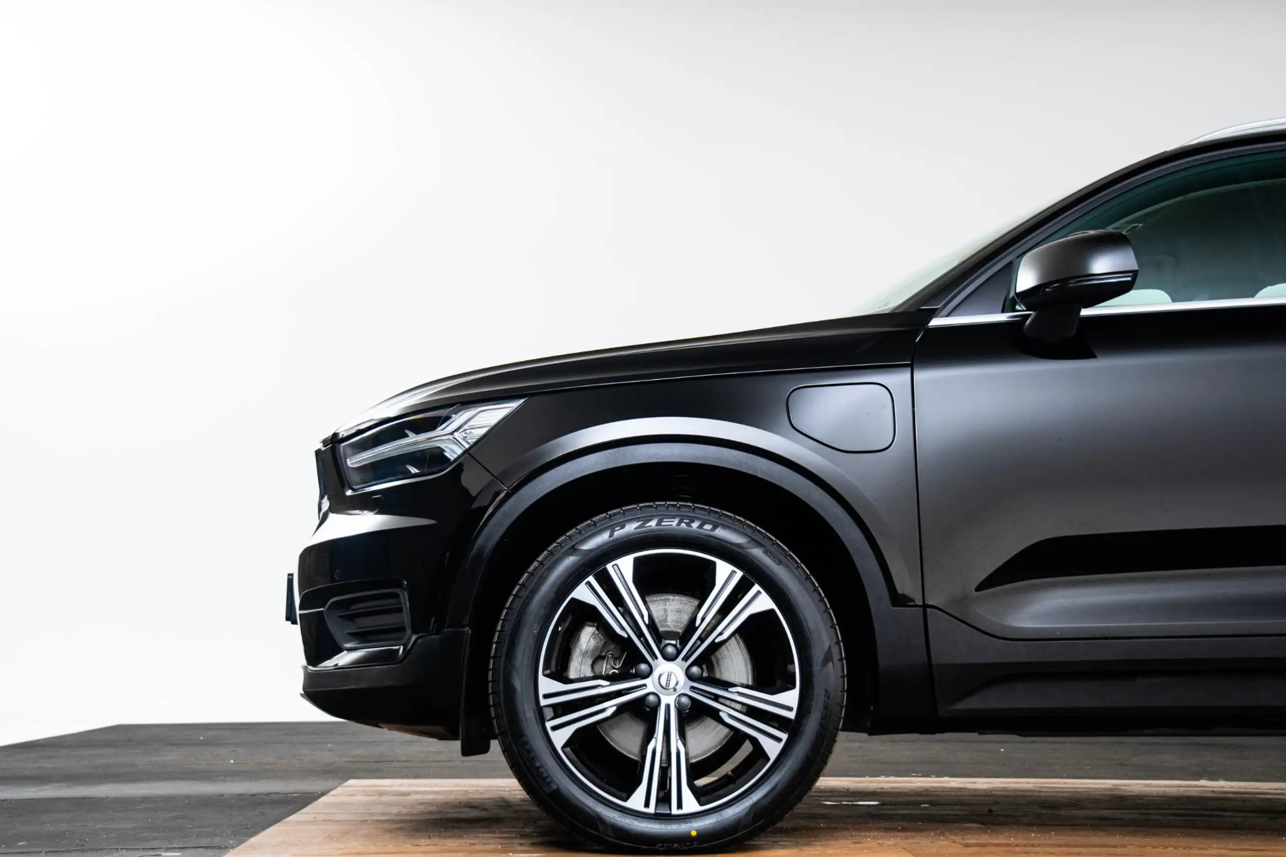 Volvo - XC40