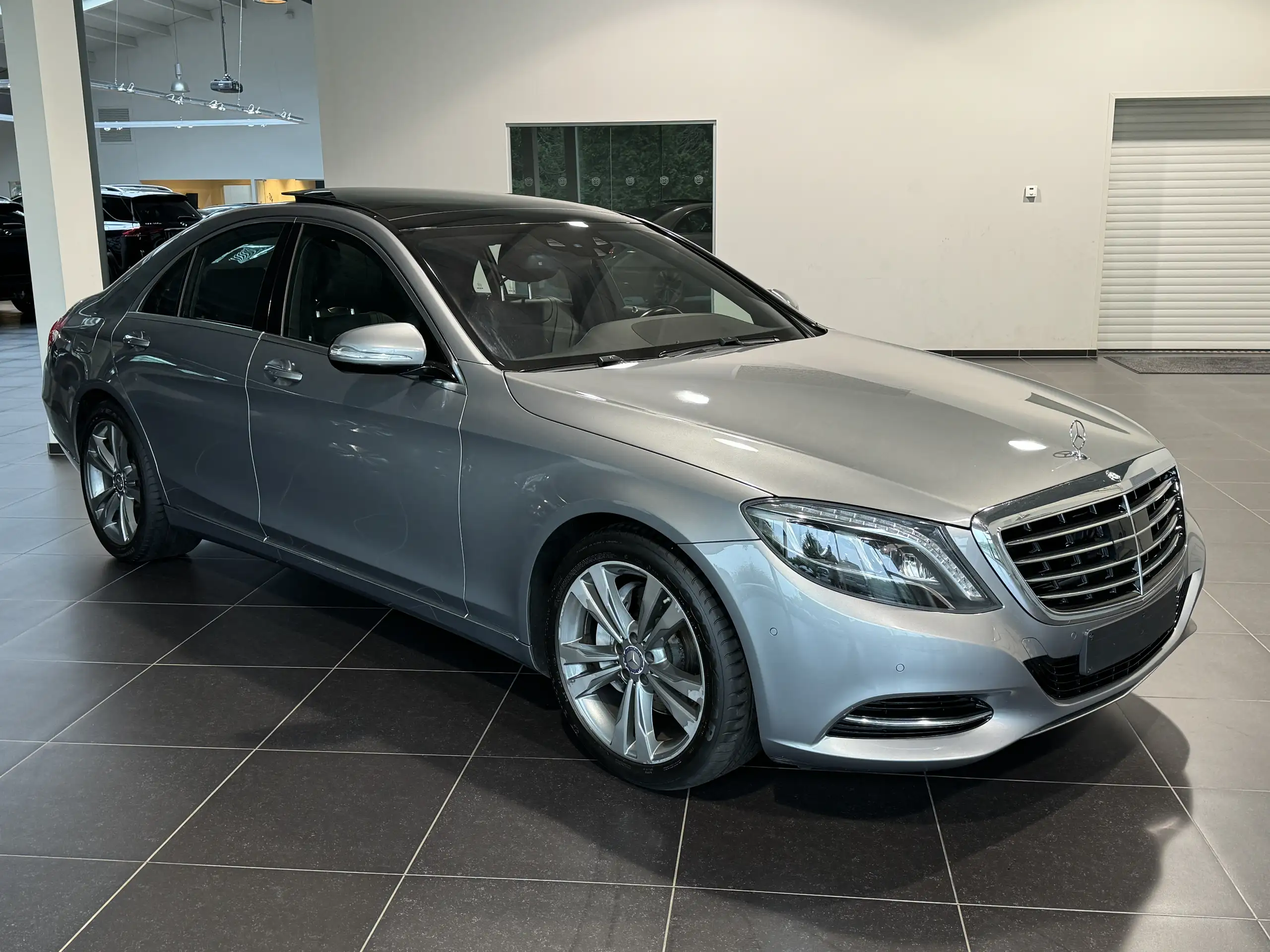 Mercedes-Benz - S 350