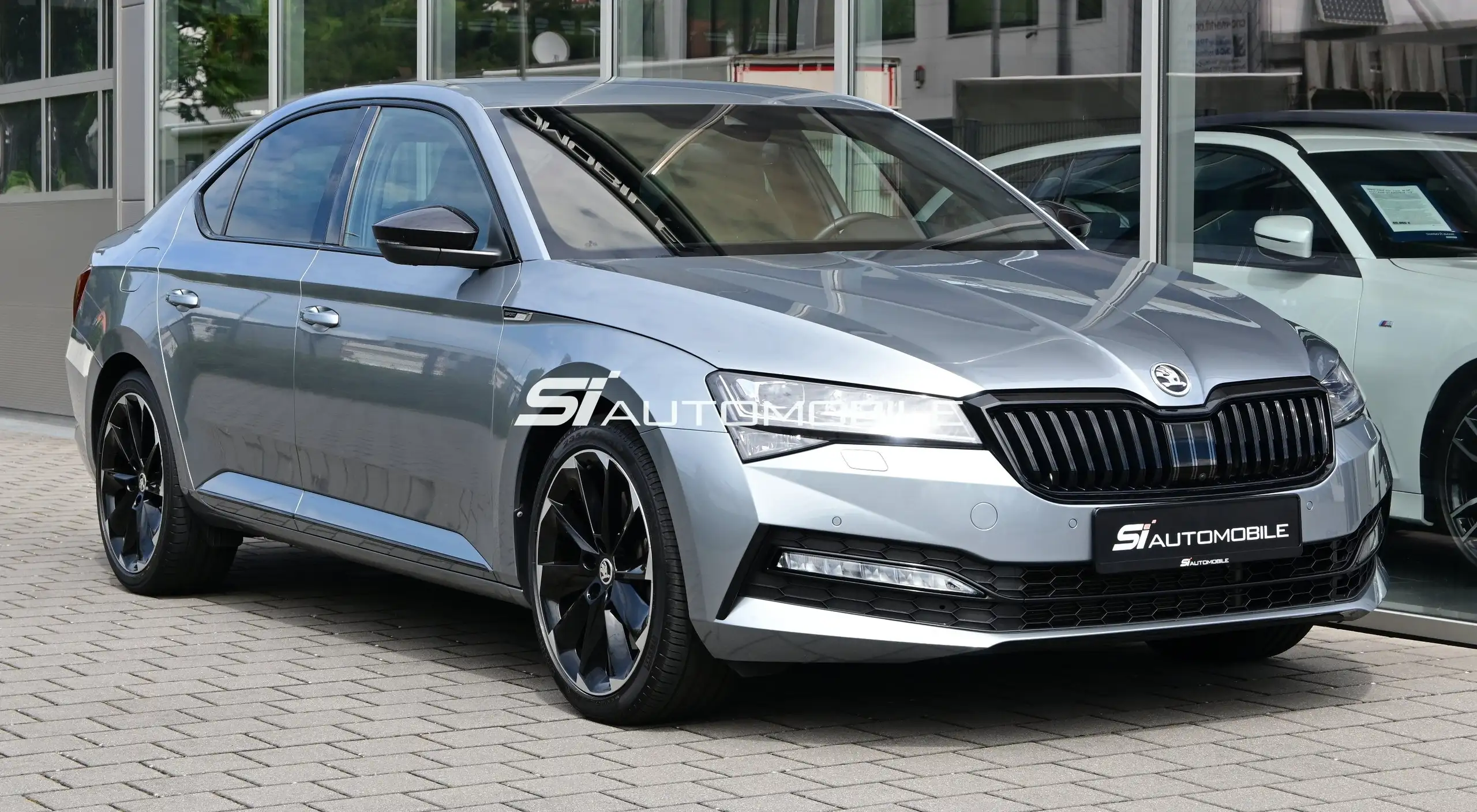 Skoda - Superb