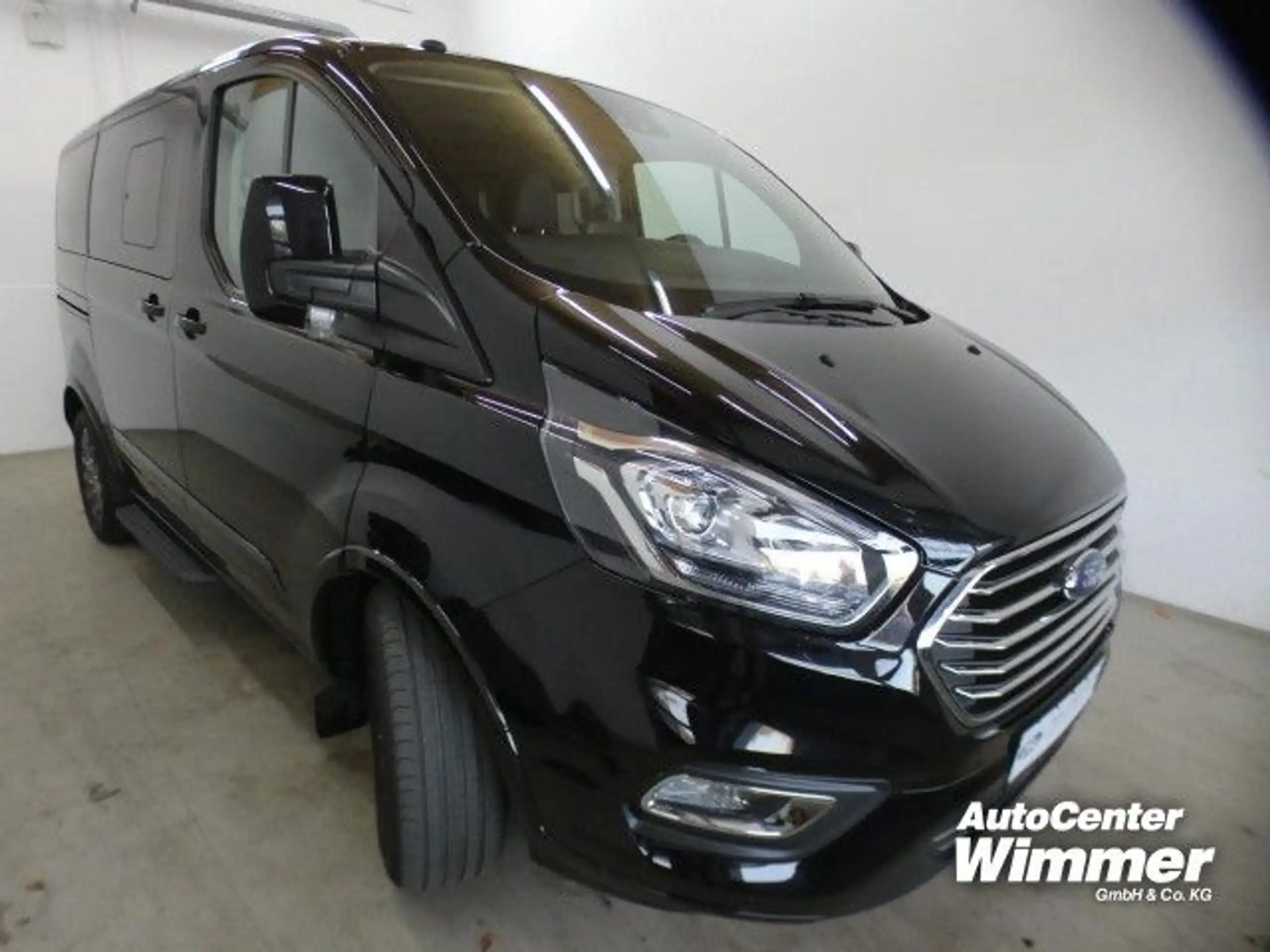 Ford - Tourneo