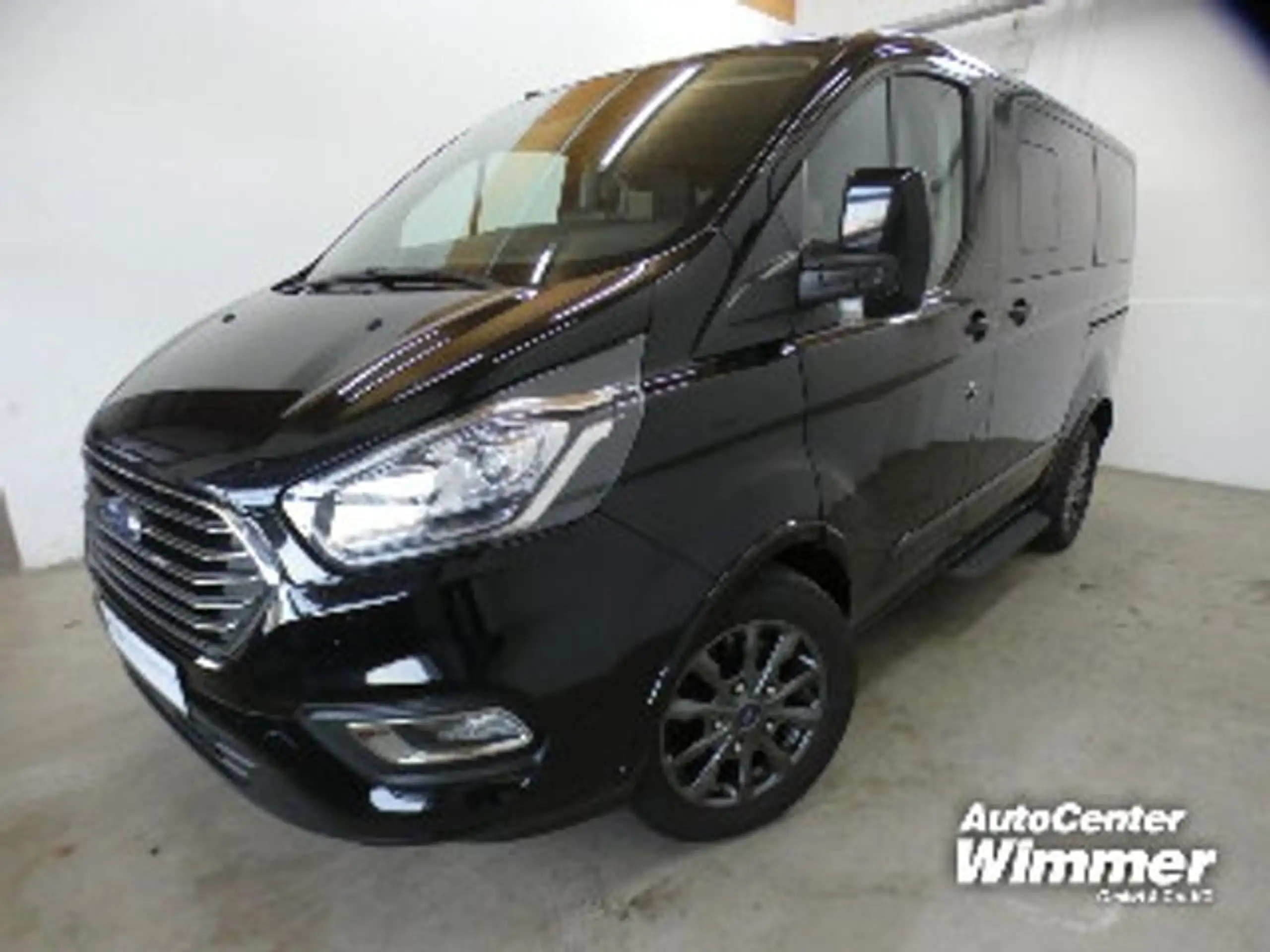 Ford - Tourneo