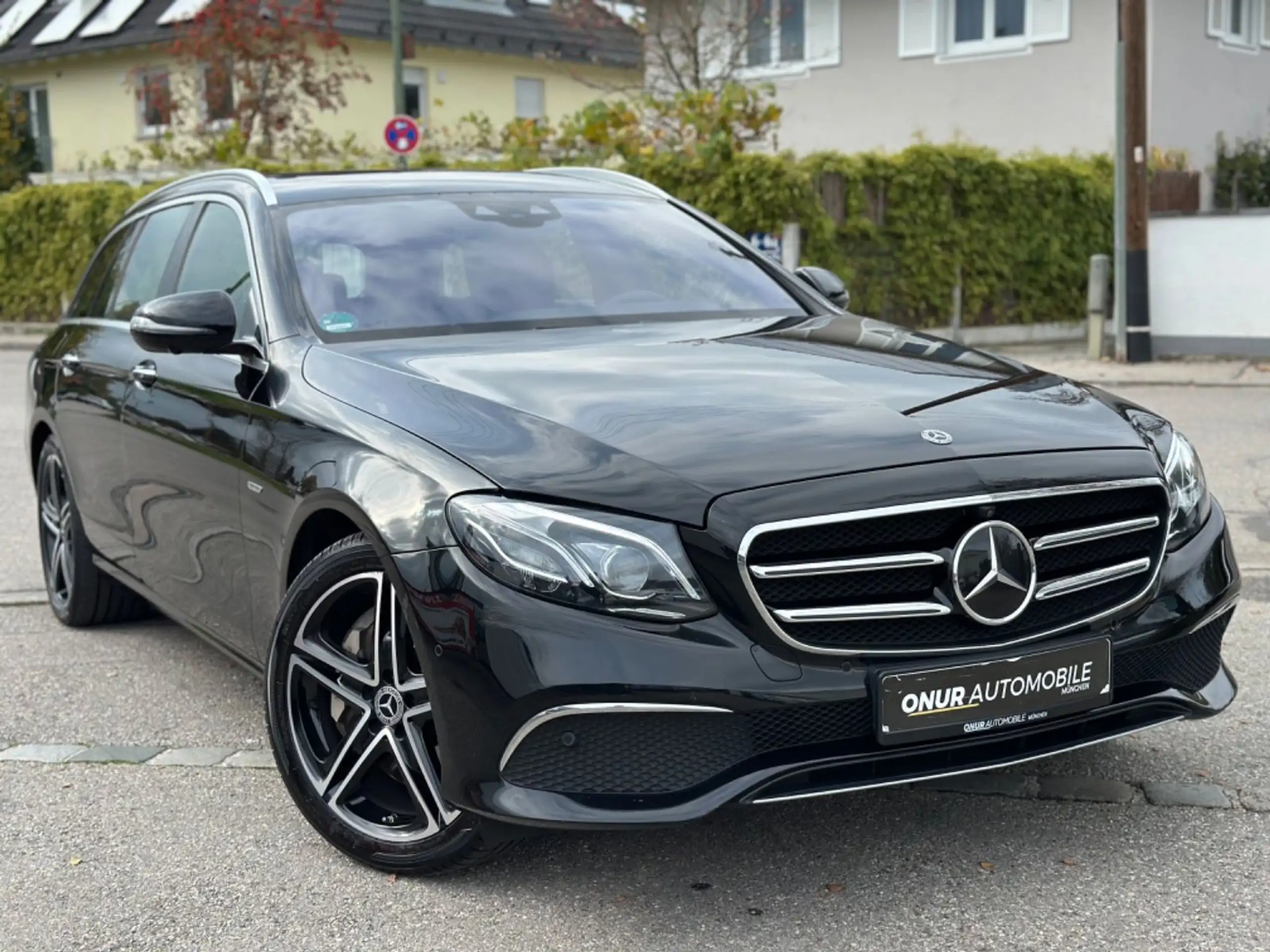 Mercedes-Benz - E 350