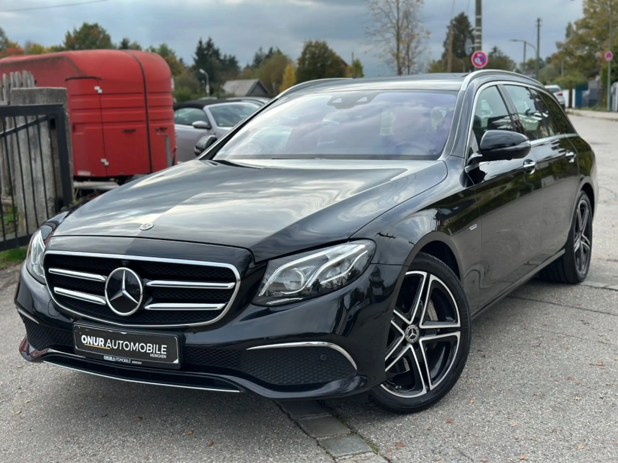 Mercedes-Benz - E 350