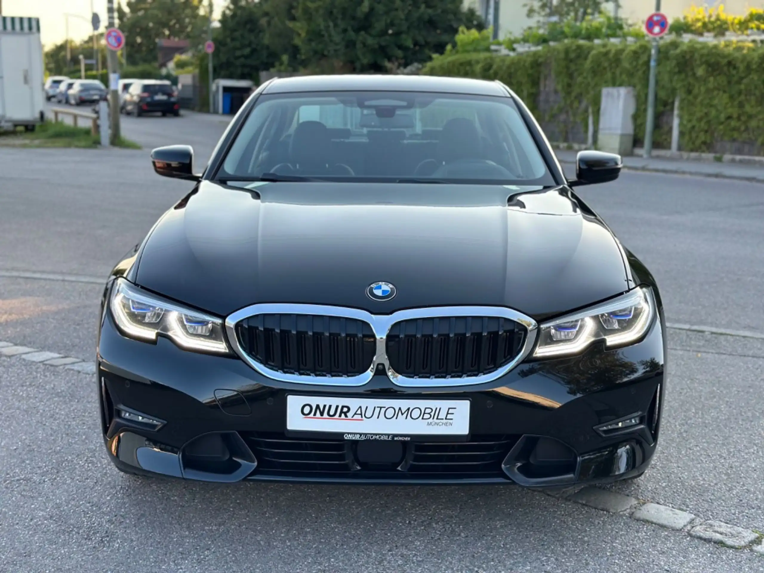 BMW - 330