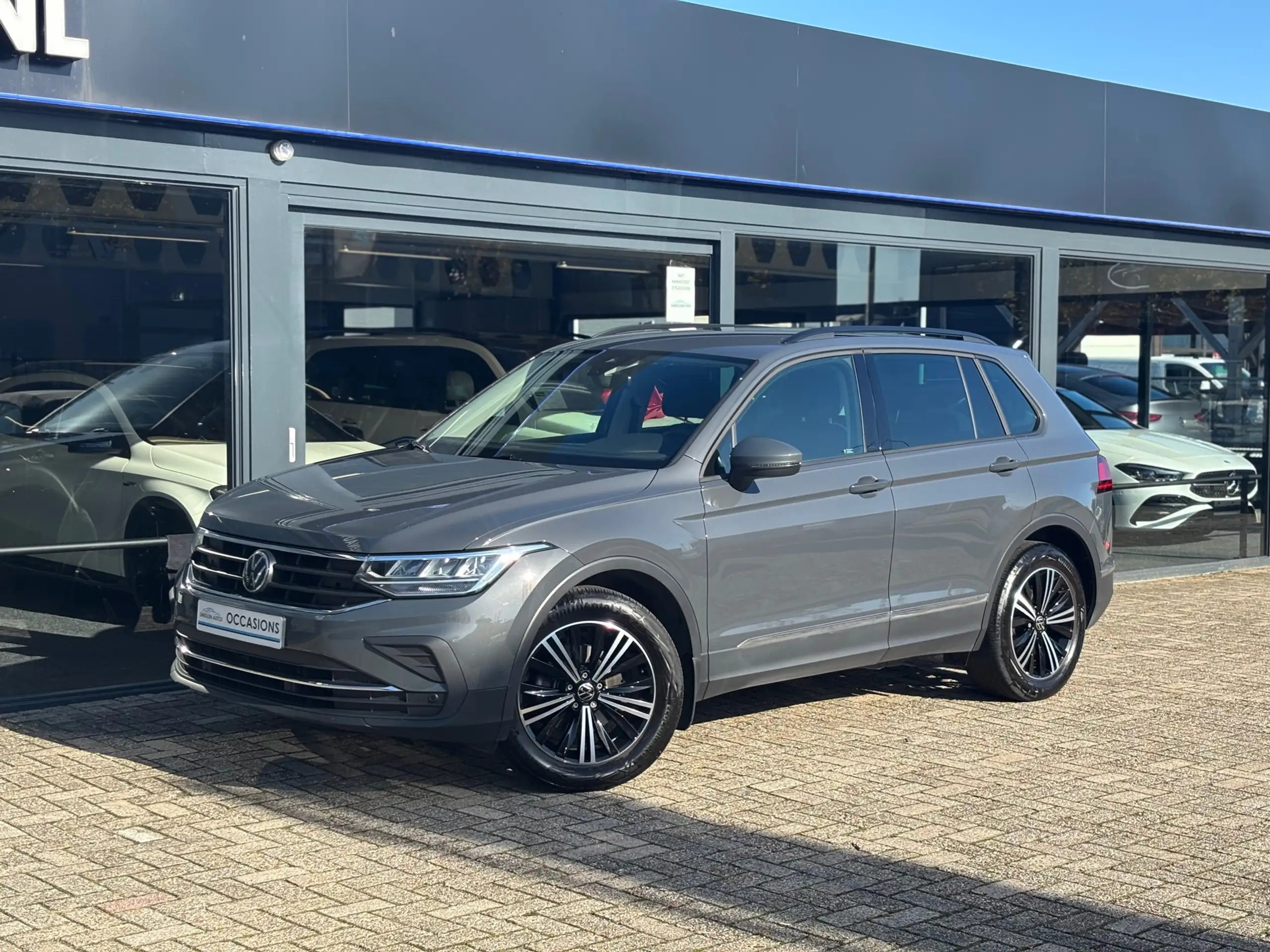 Volkswagen - Tiguan