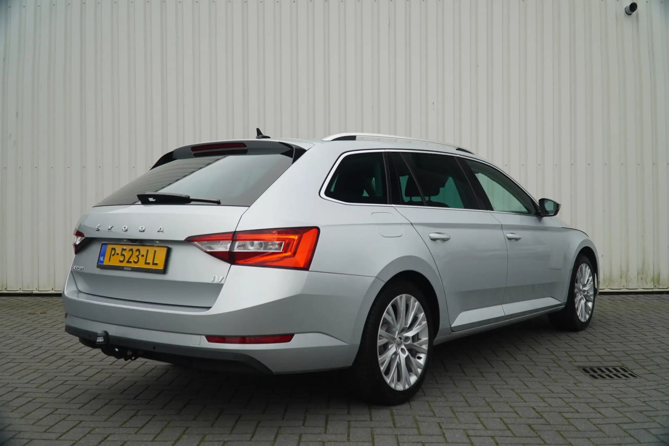 Skoda - Superb