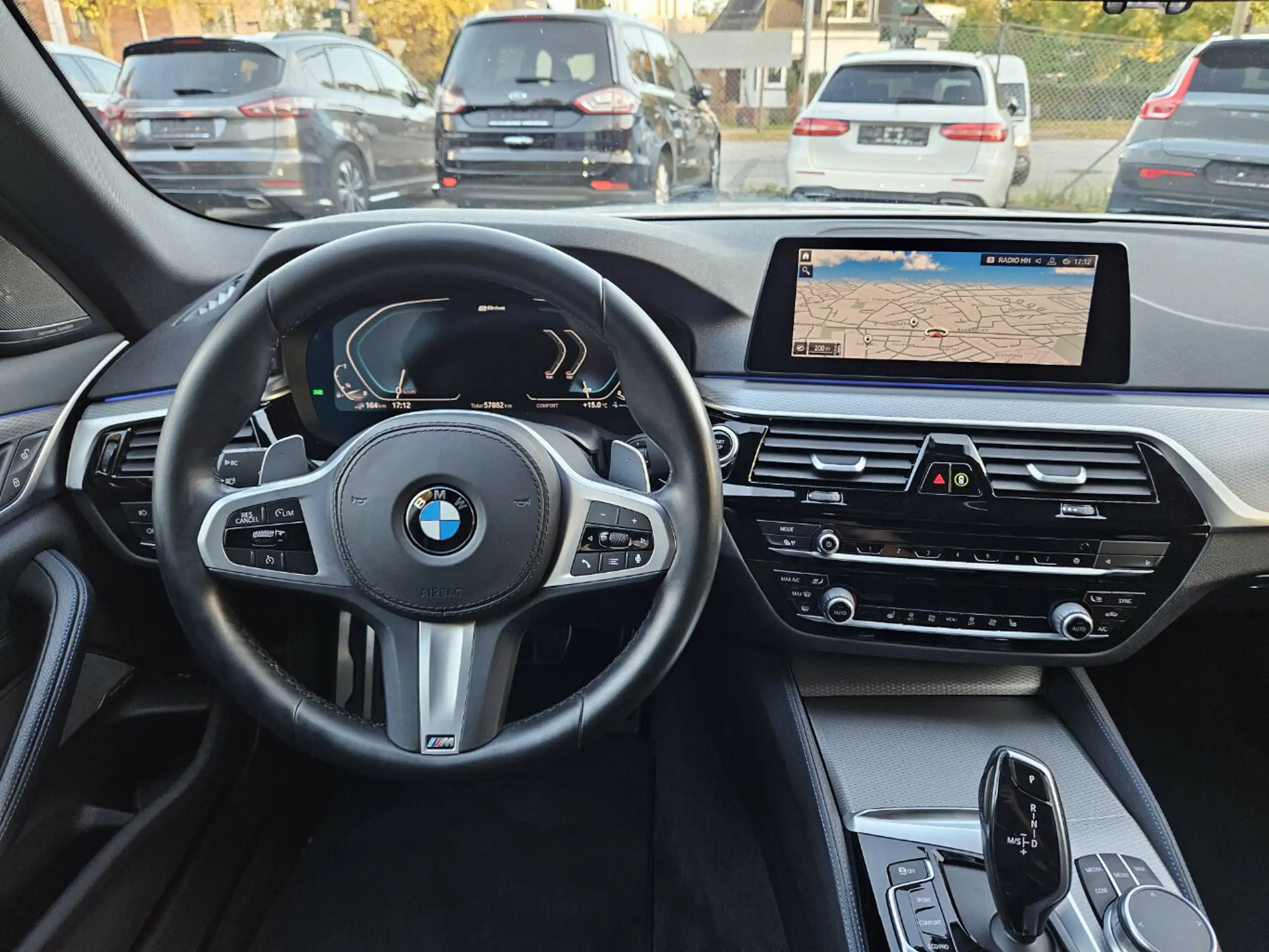 BMW - 530