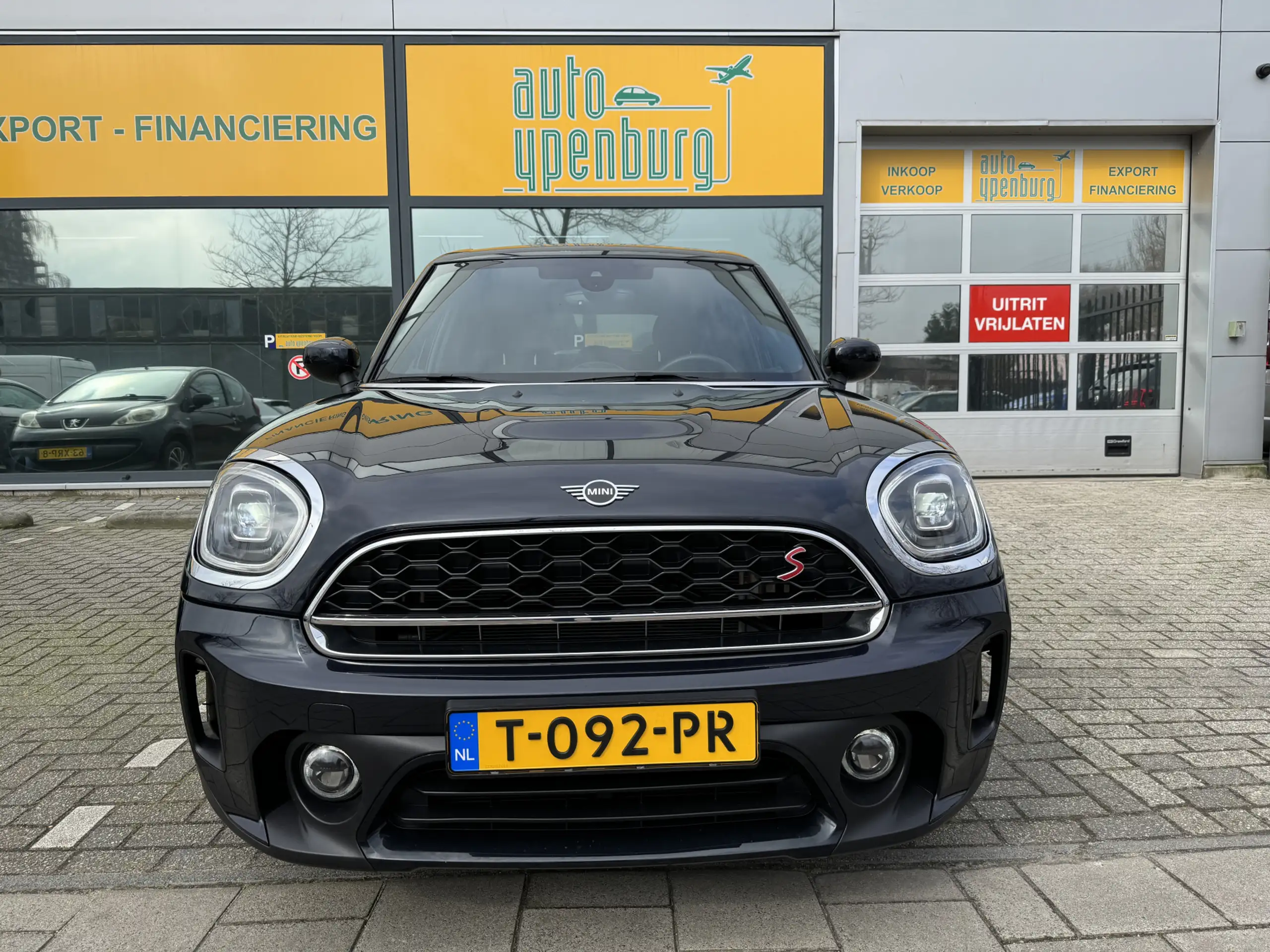 MINI - Cooper Countryman