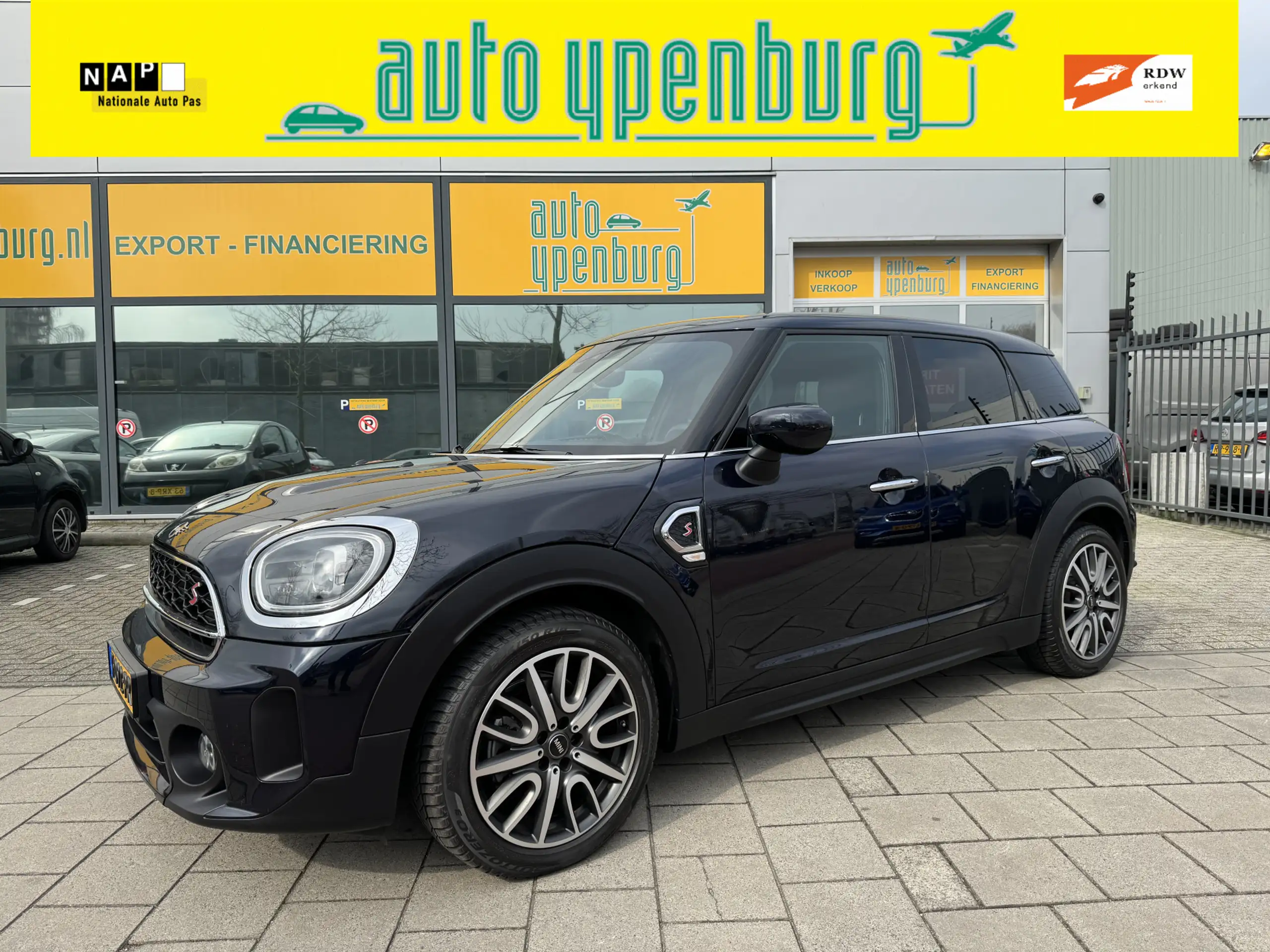 MINI - Cooper Countryman