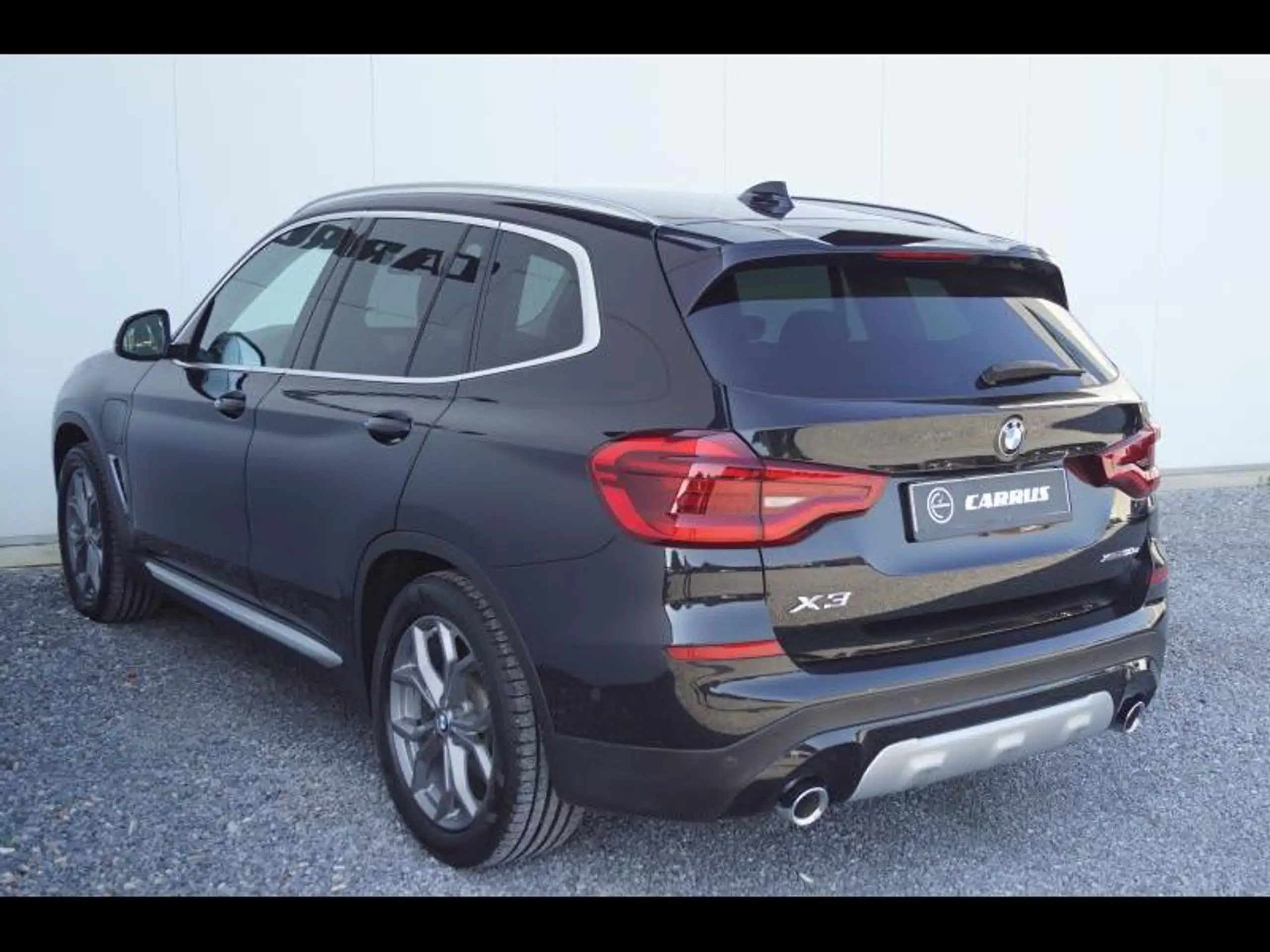 BMW - X3