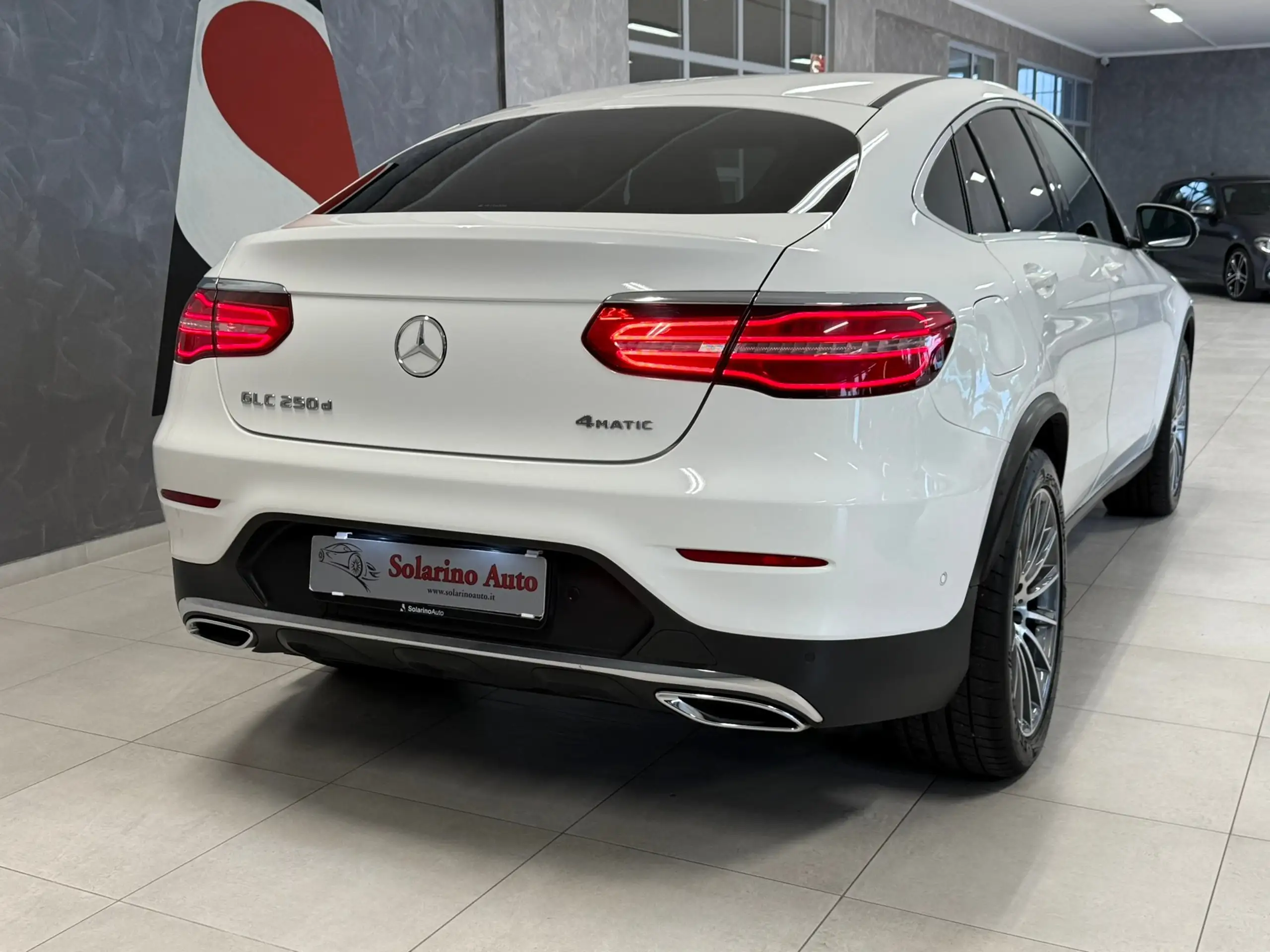 Mercedes-Benz - GLC 250