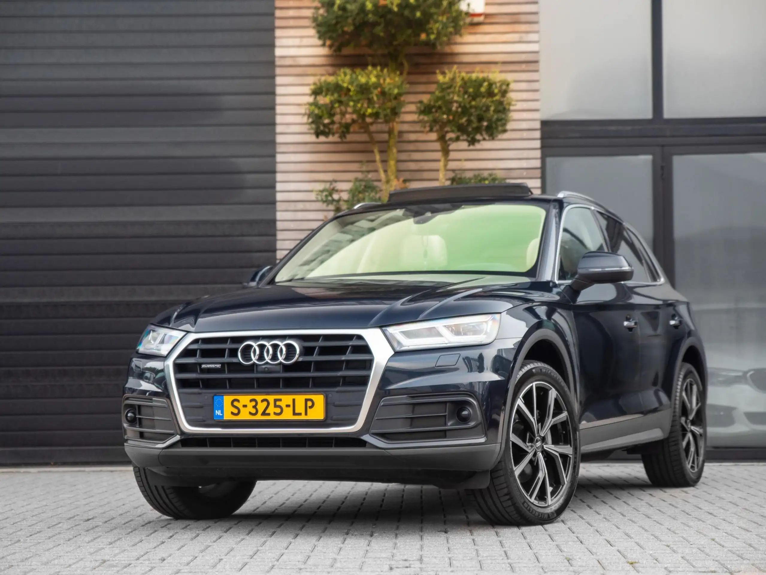 Audi - Q5