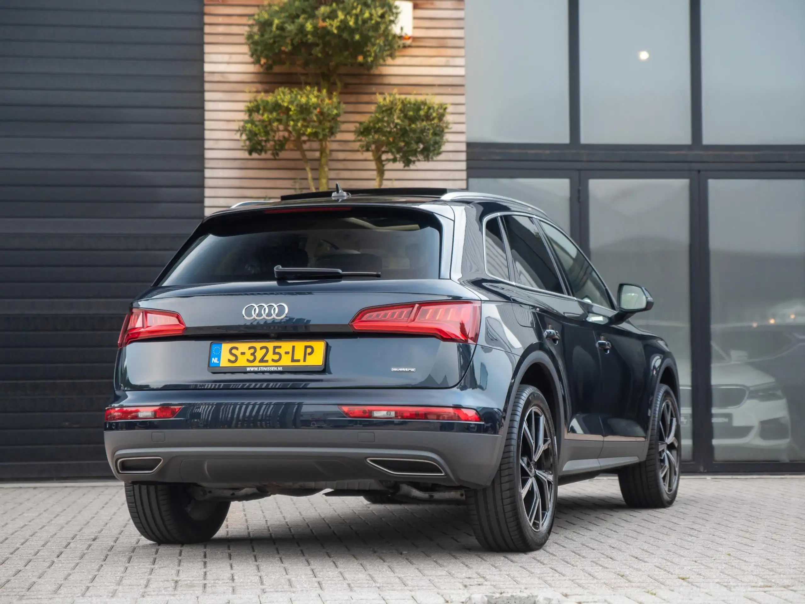 Audi - Q5