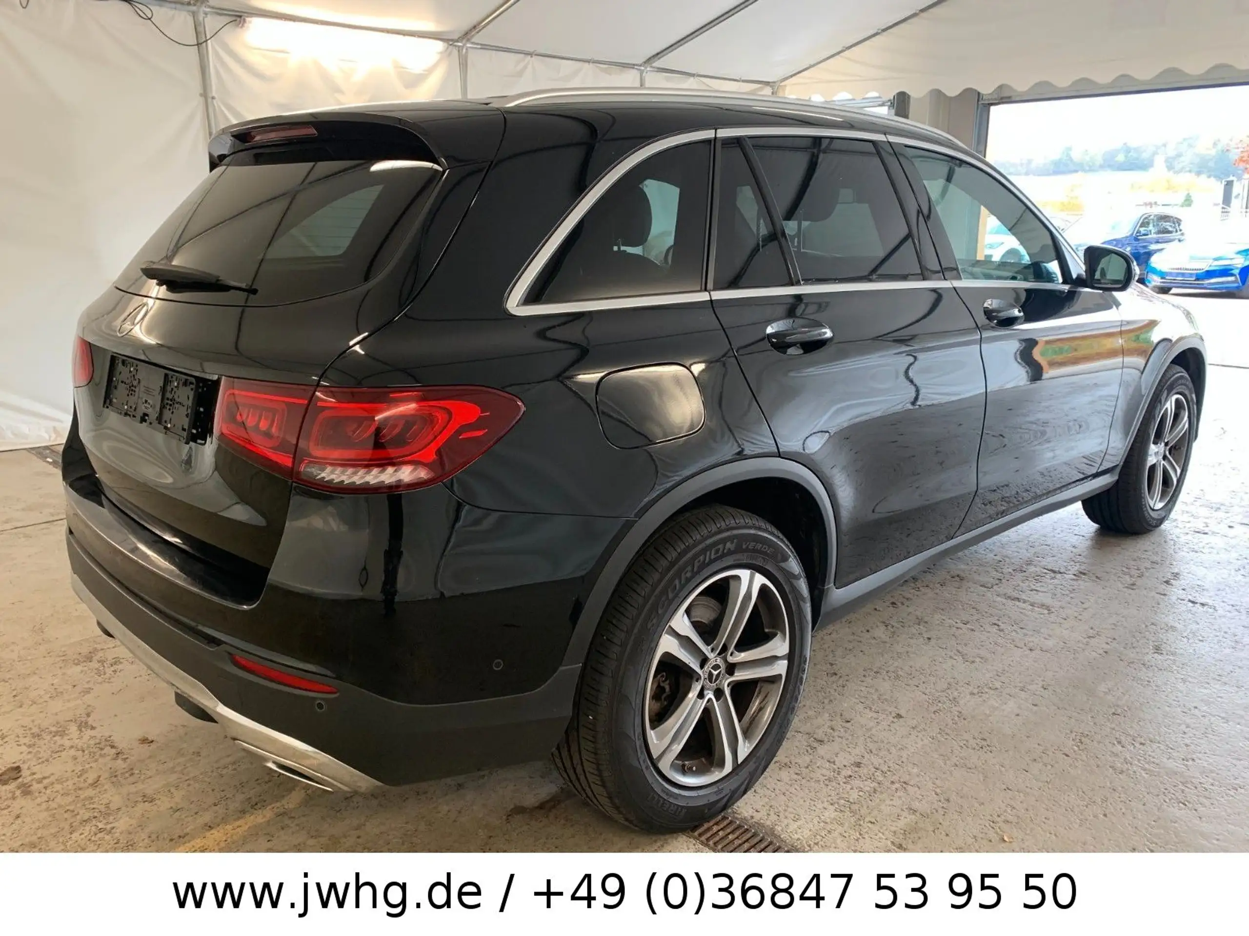 Mercedes-Benz - GLC 220