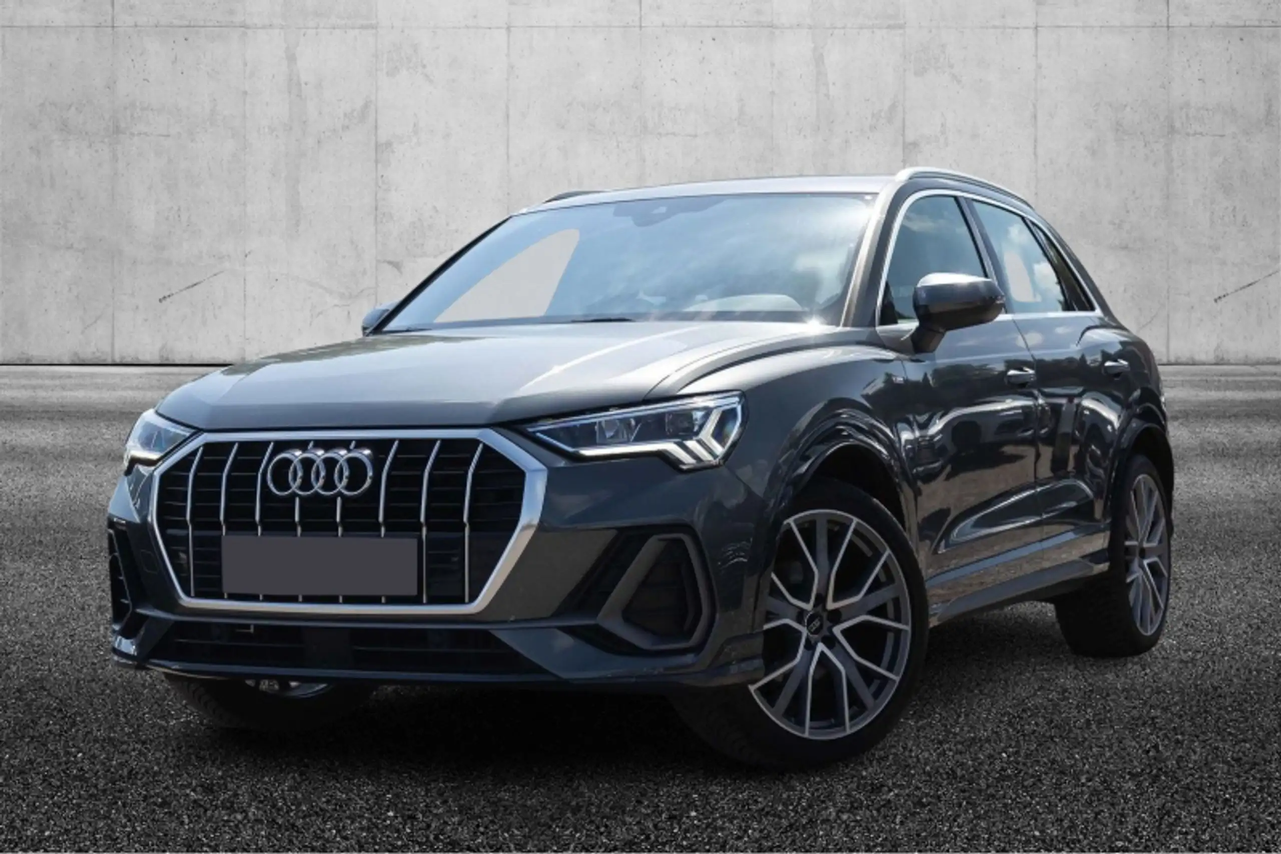 Audi - Q3