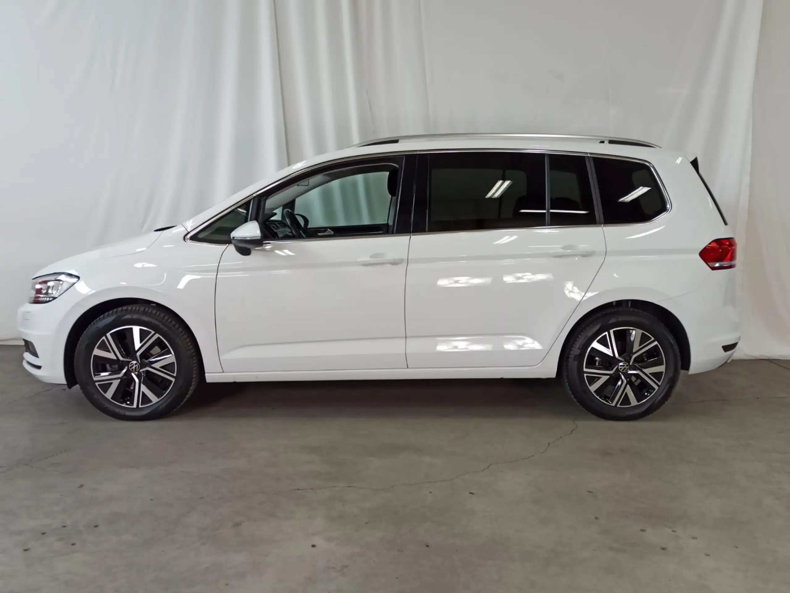 Volkswagen - Touran